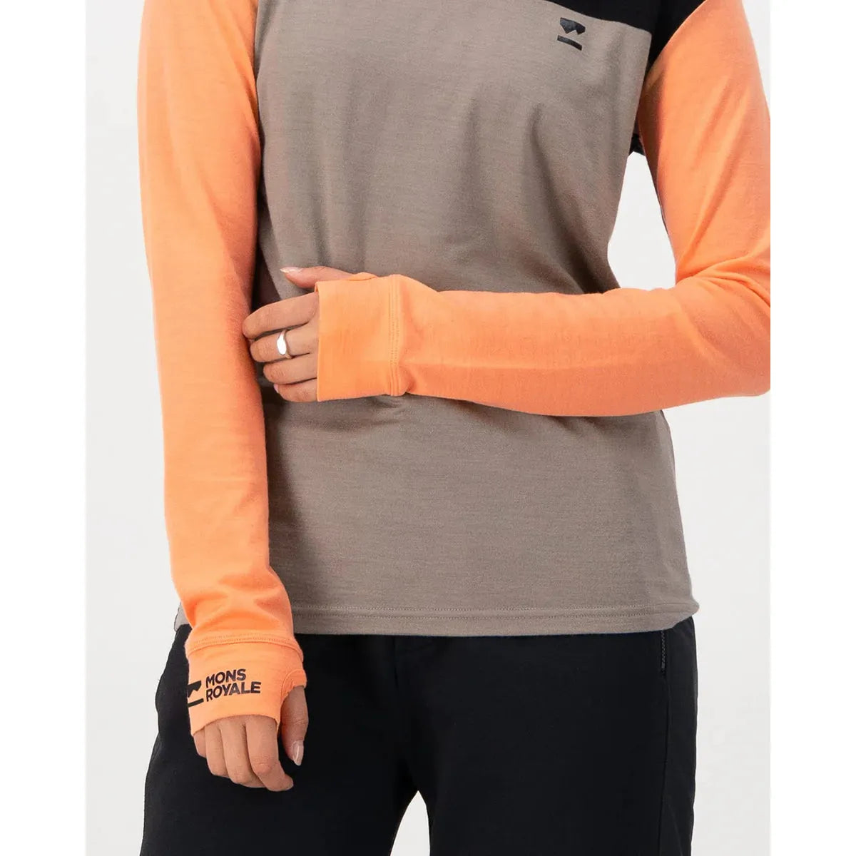 Mons Royale Women's Yotei Merino High Neck