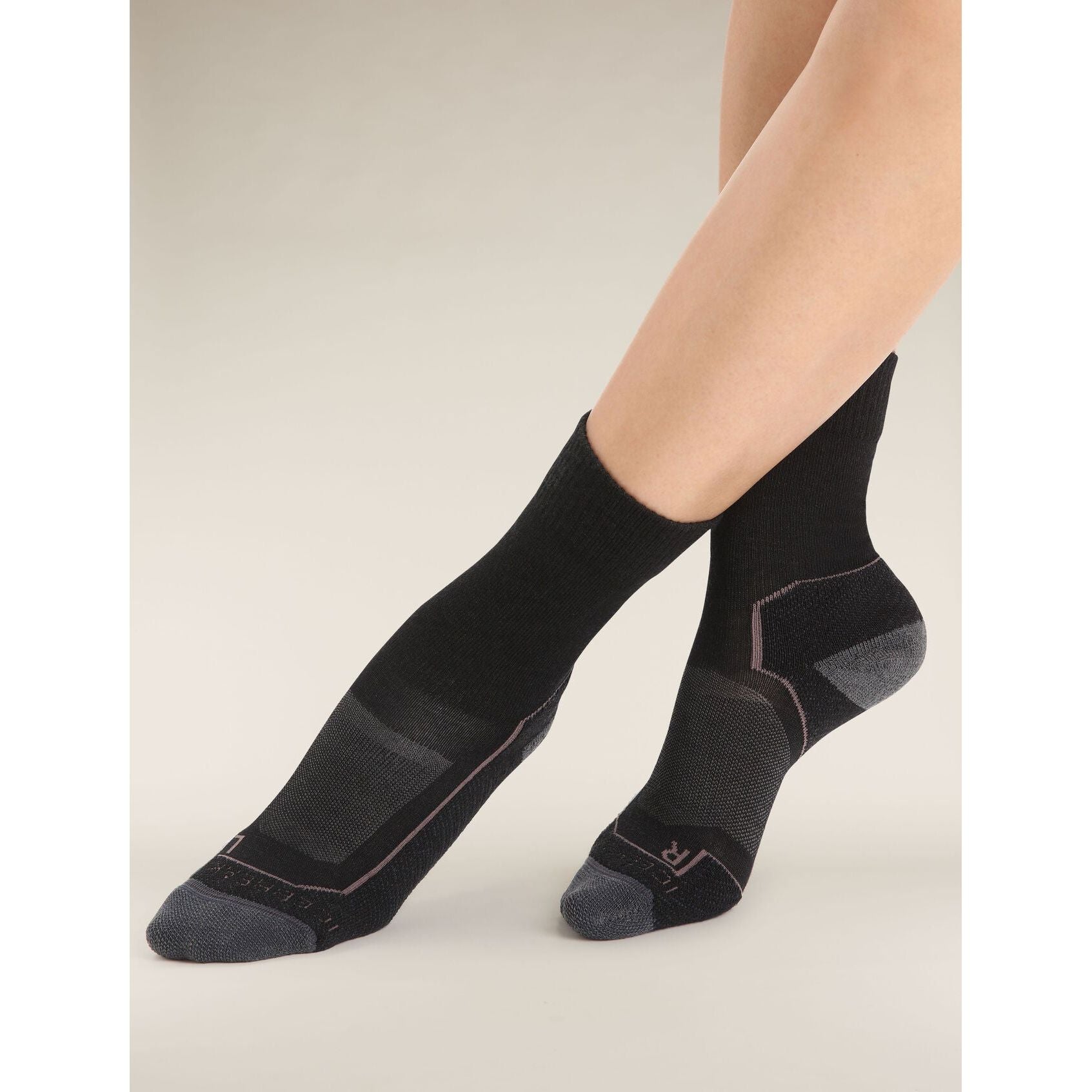 Icebreaker Women's Merino Hike+ Light Crew Socks '25