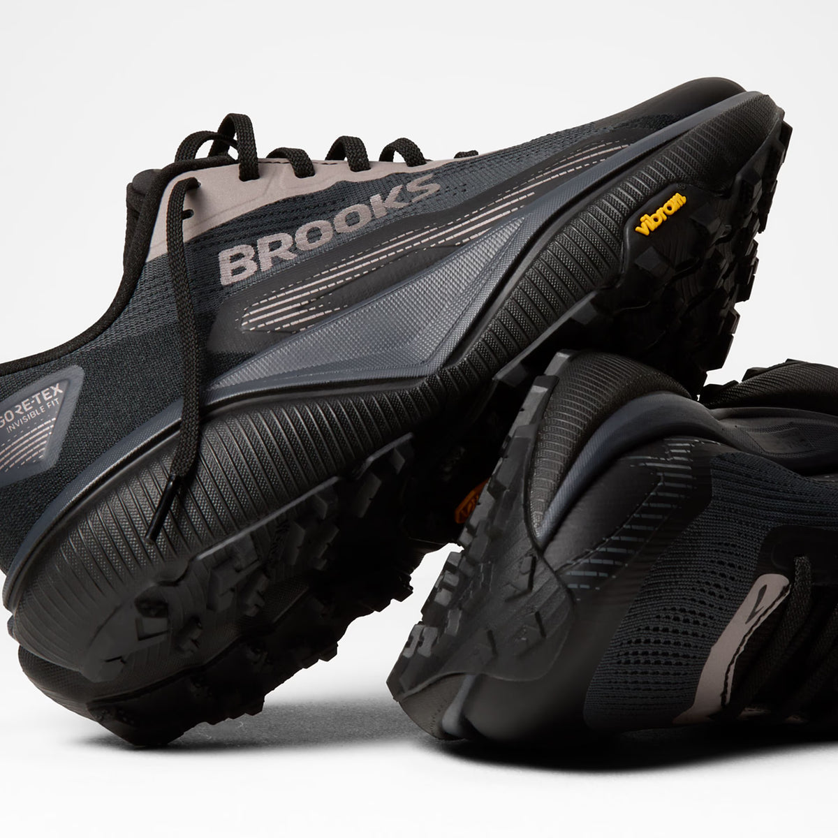Brooks Women's Cascadia 20 (B) Gore-Tex Trail Running Shoes