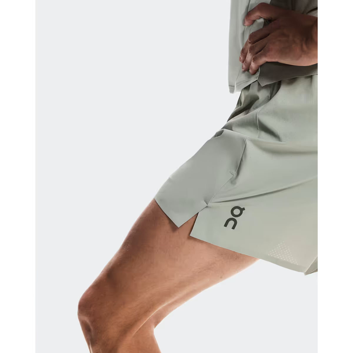 On Running Men's 5" Performance Shorts