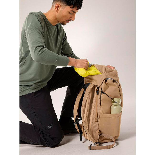 Arc'teryx Mantis 30L Backpack