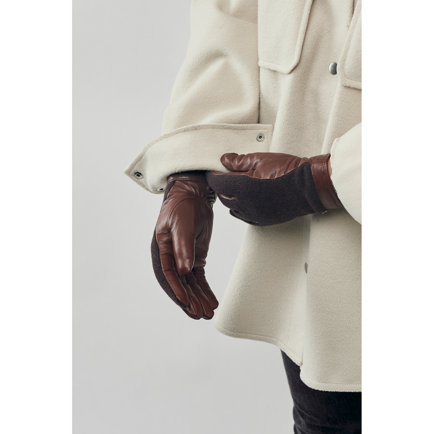 Hestra Women's Saga Hairsheep Wool Tricot Glove