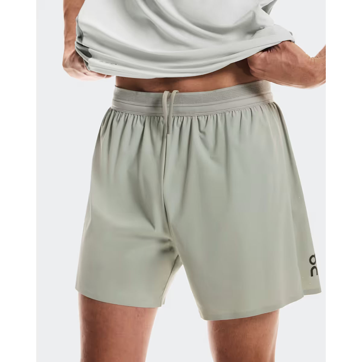 On Running Men's 5" Performance Shorts