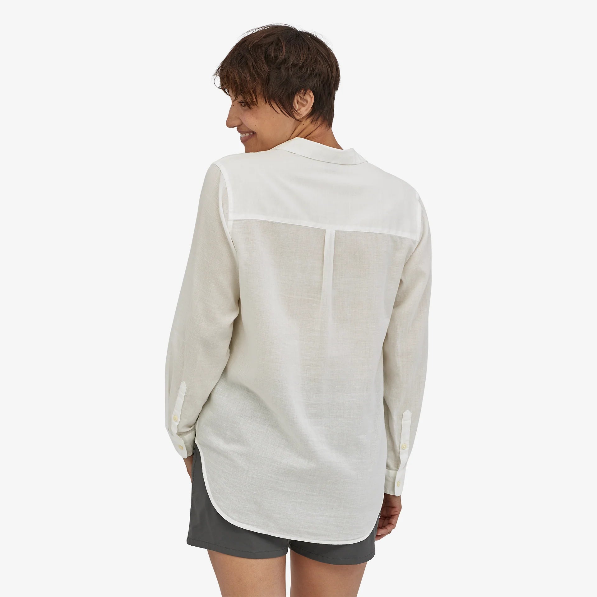 Patagonia Women's Lightweight A/C Buttondown Shirt