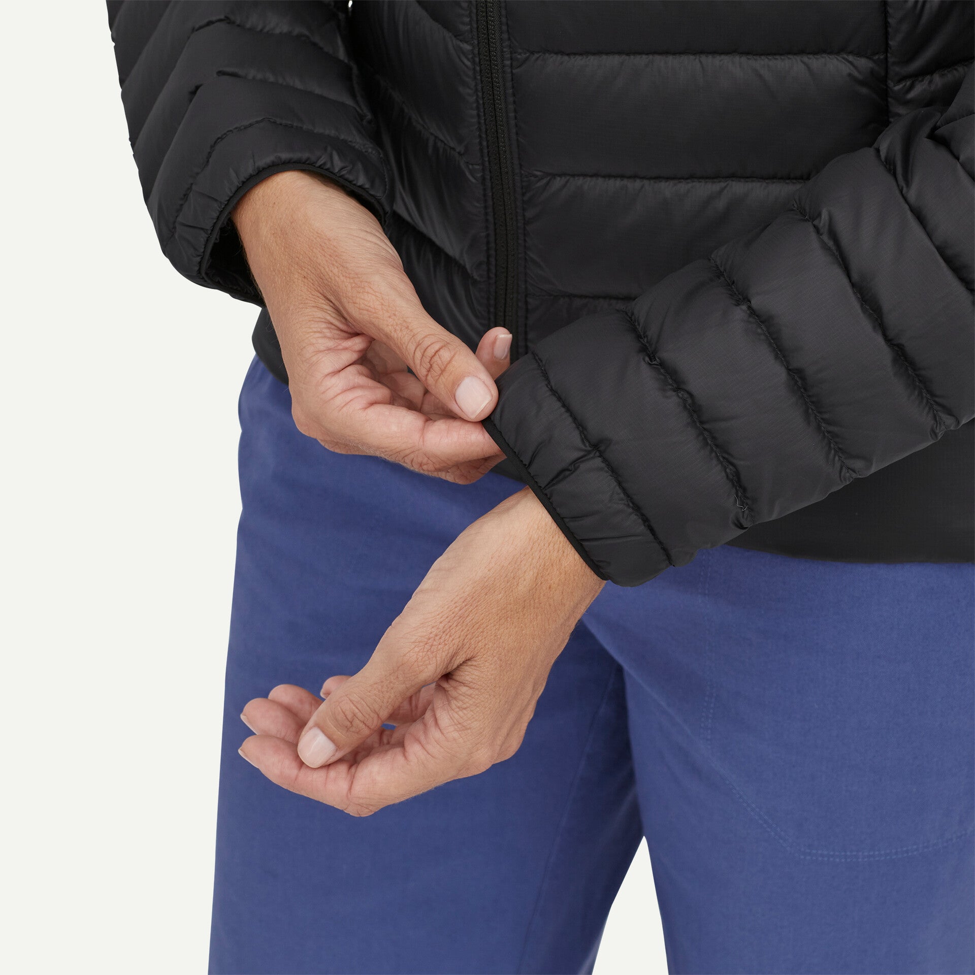 Patagonia Women's Down Sweater Insulated Jacket