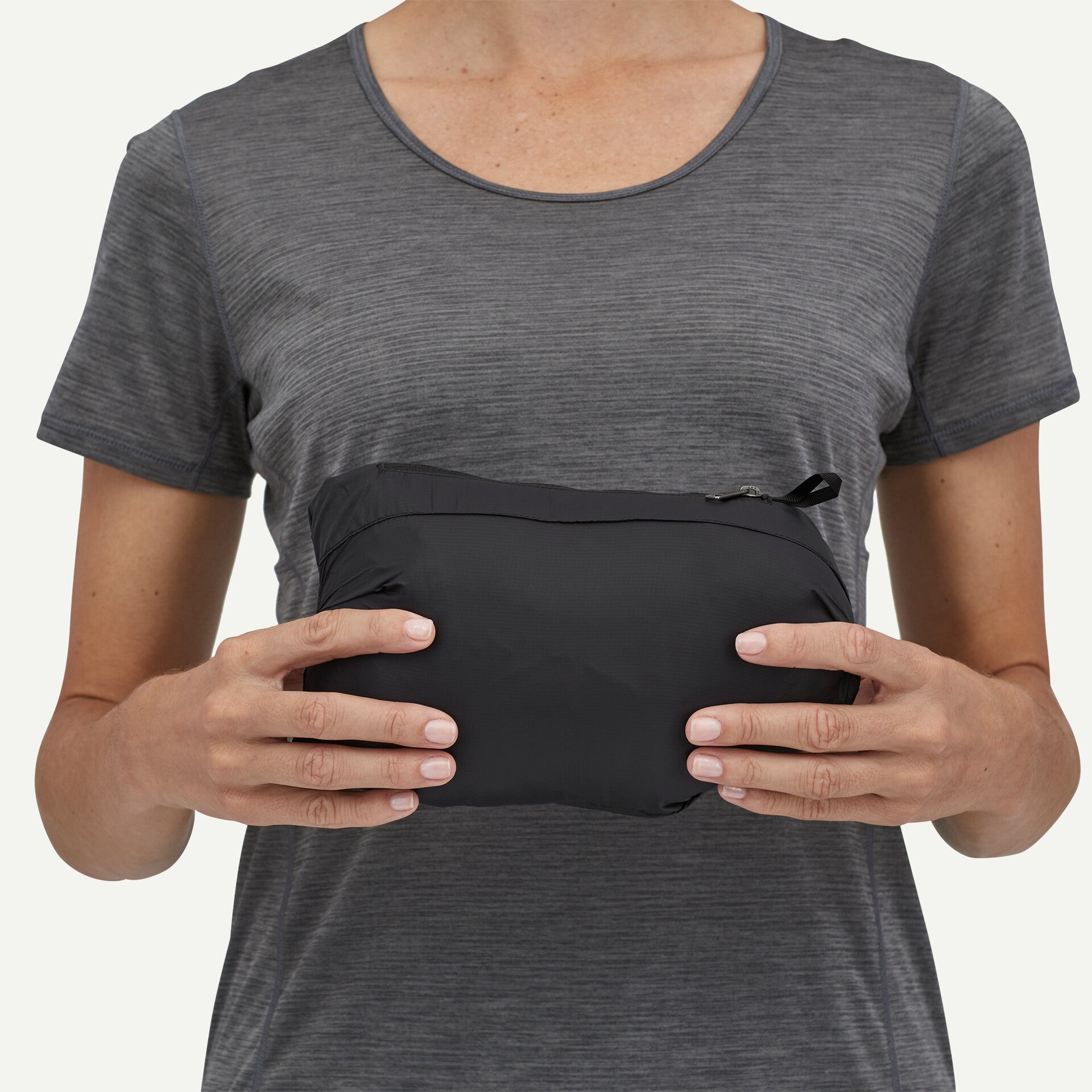 Patagonia Women's Down Sweater Insulated Jacket