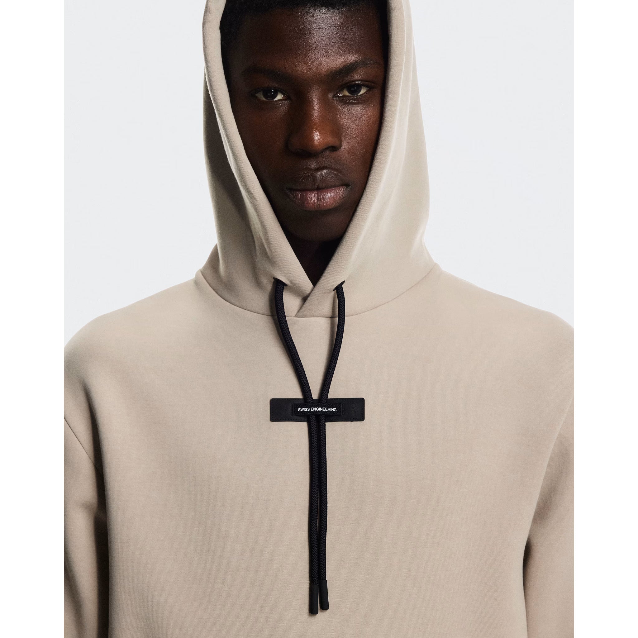 On Running Men's Focus Tech Hoodie
