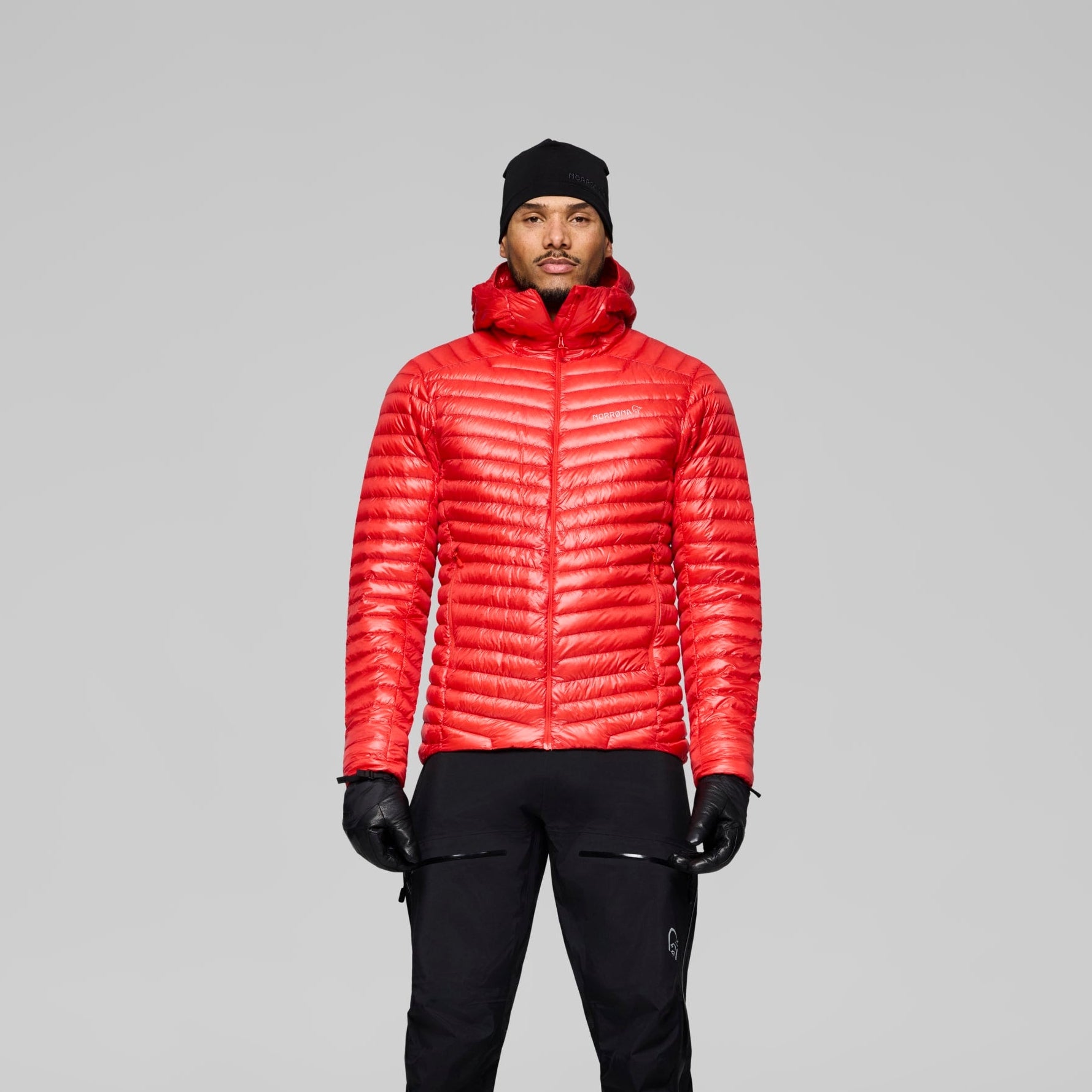 Norrona Men's Trollveggen Superlight Down800 Hood