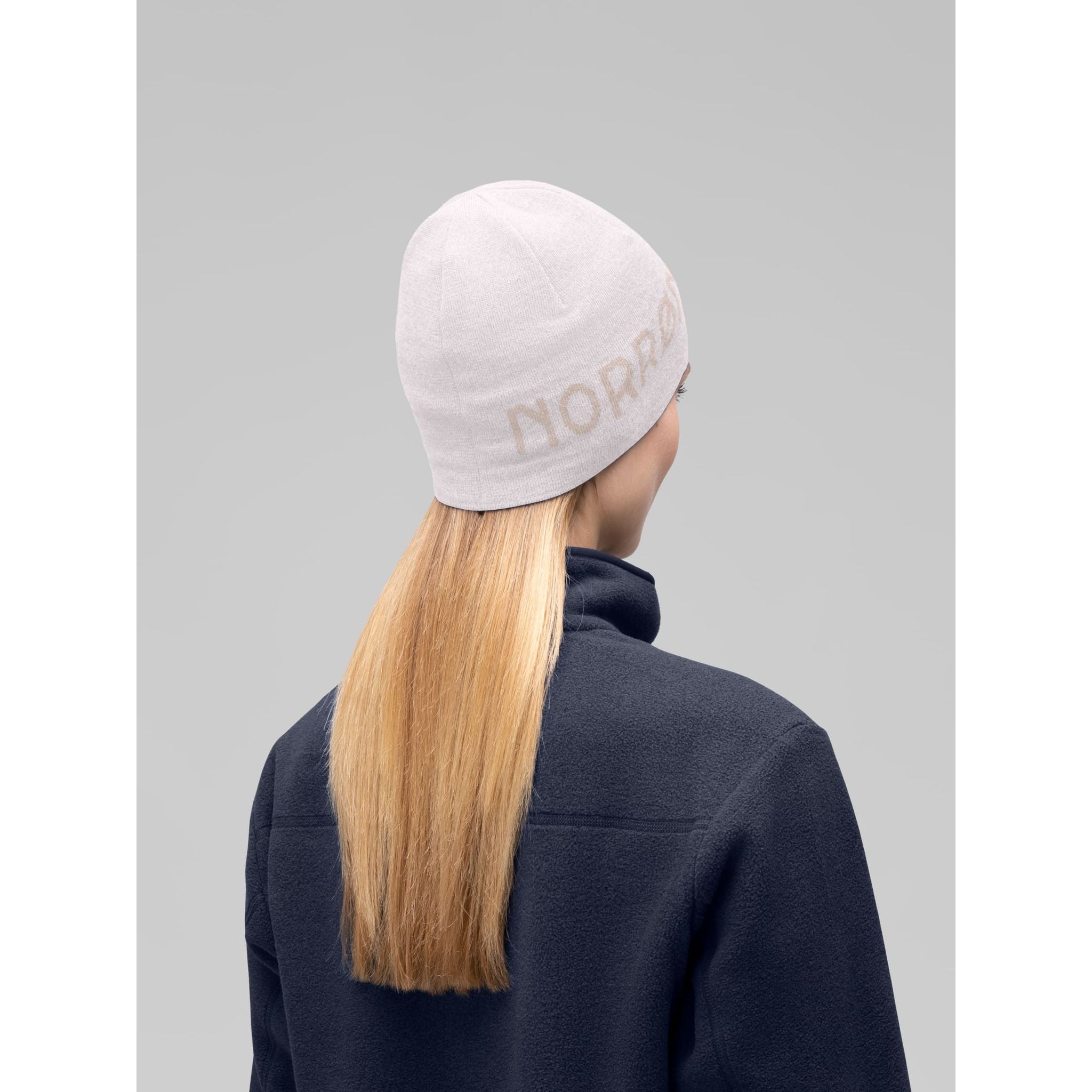 Norrona /29 light merinoUll logo Beanie