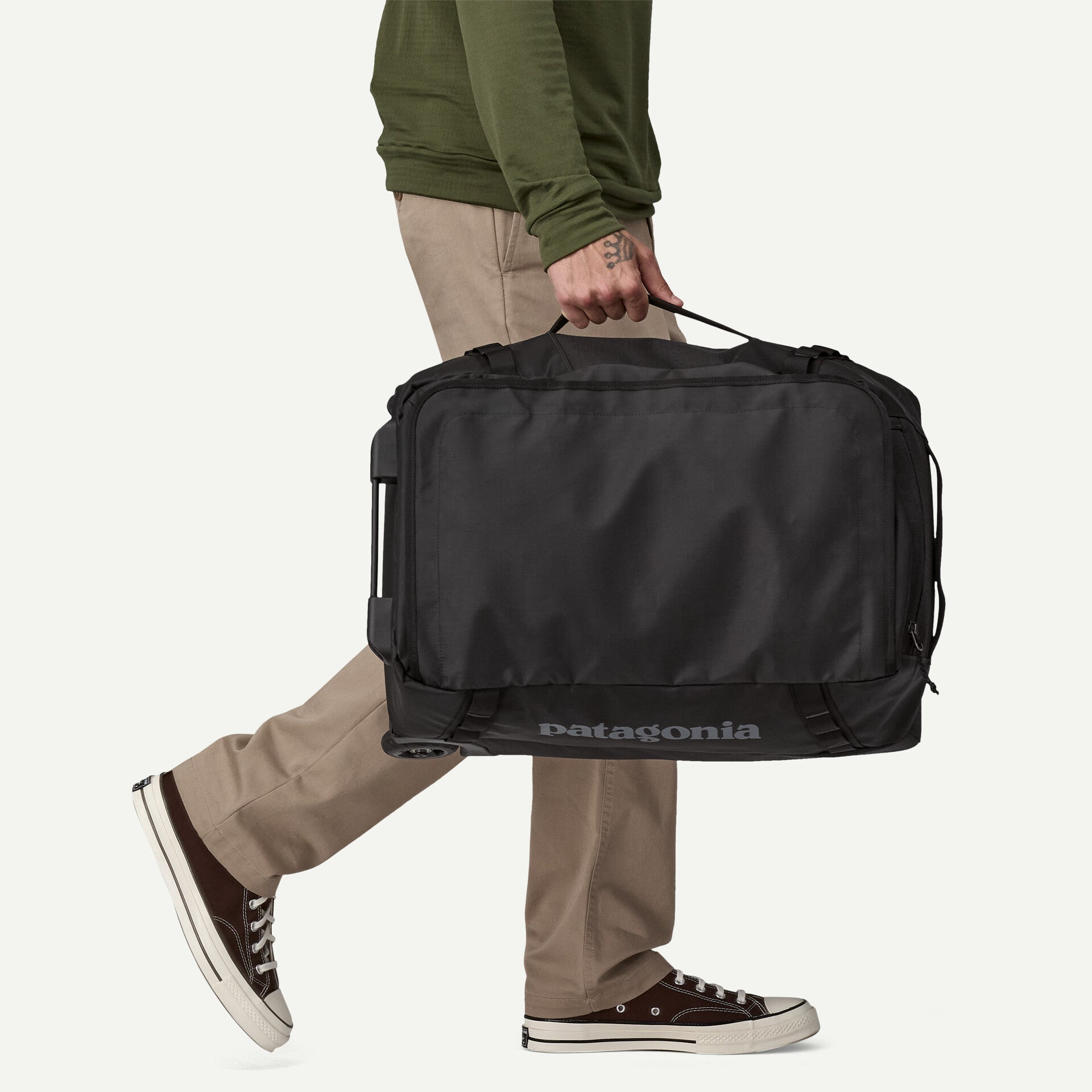 Patagonia Black Hole Wheeled Duffel 40L Bag V2