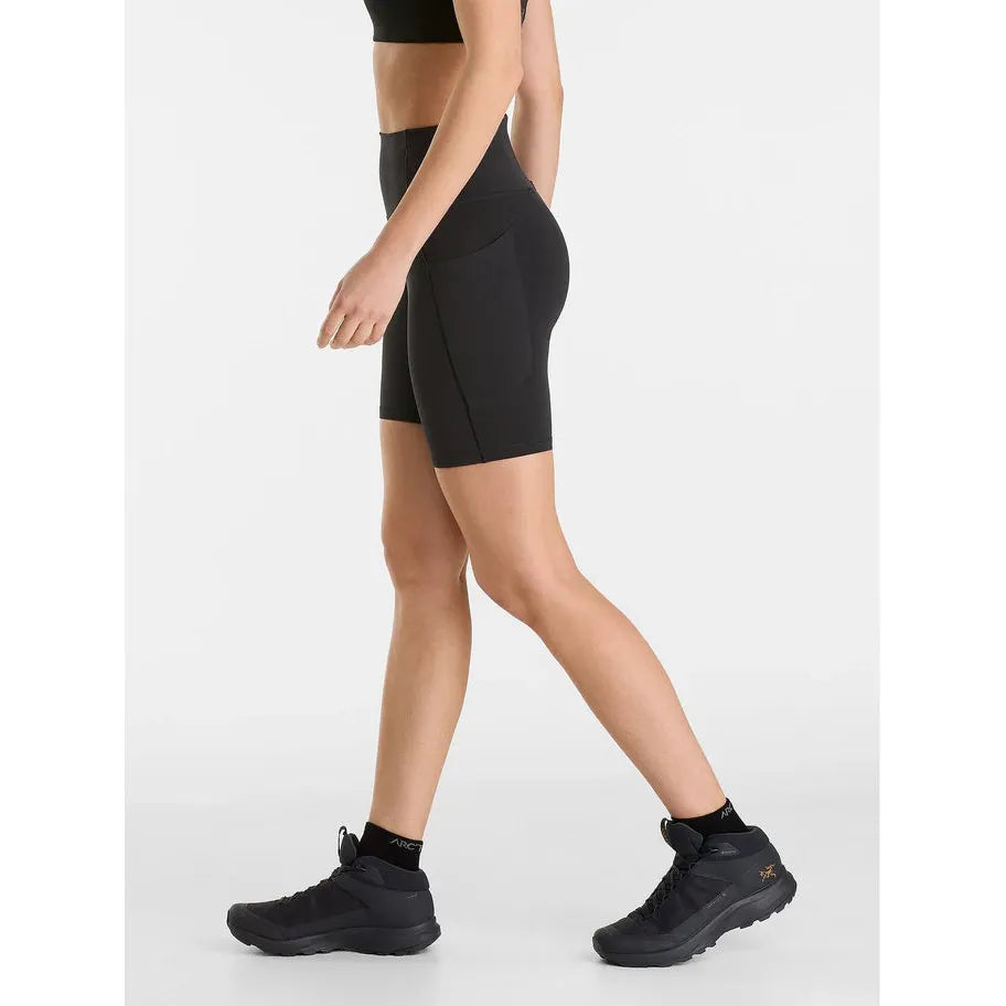Arc'teryx Women's Essent High-Rise Short 8"