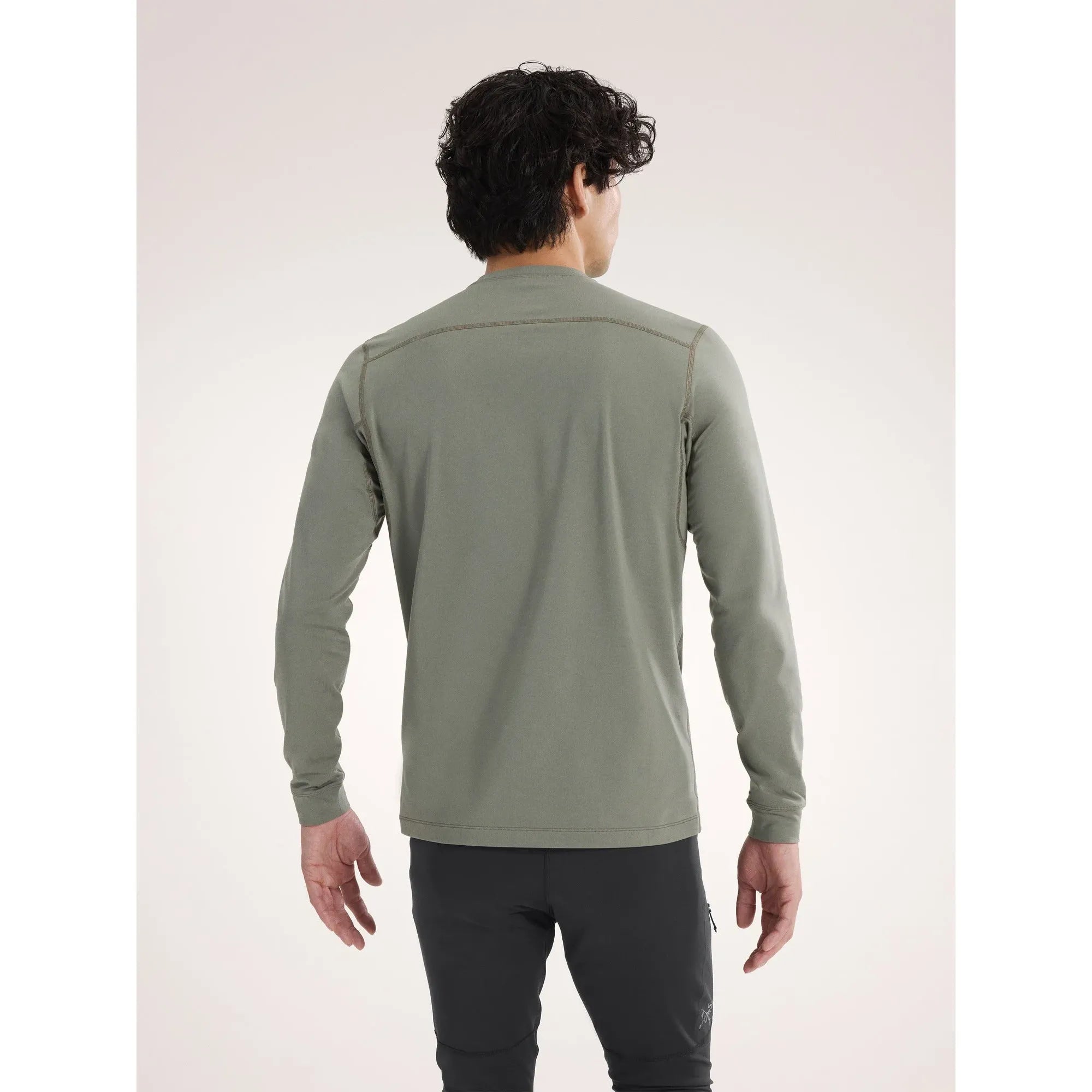 Arc'teryx Men's Rho LT Crew Neck