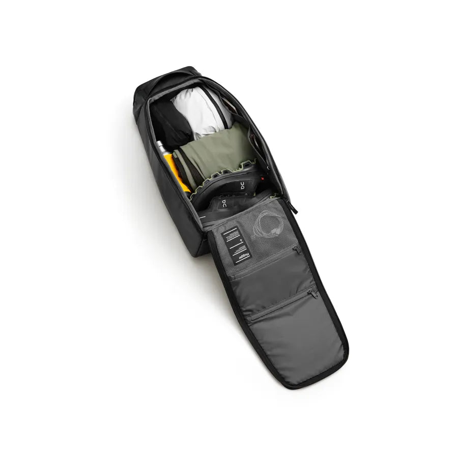 DB Hugger 30L Backpack '25