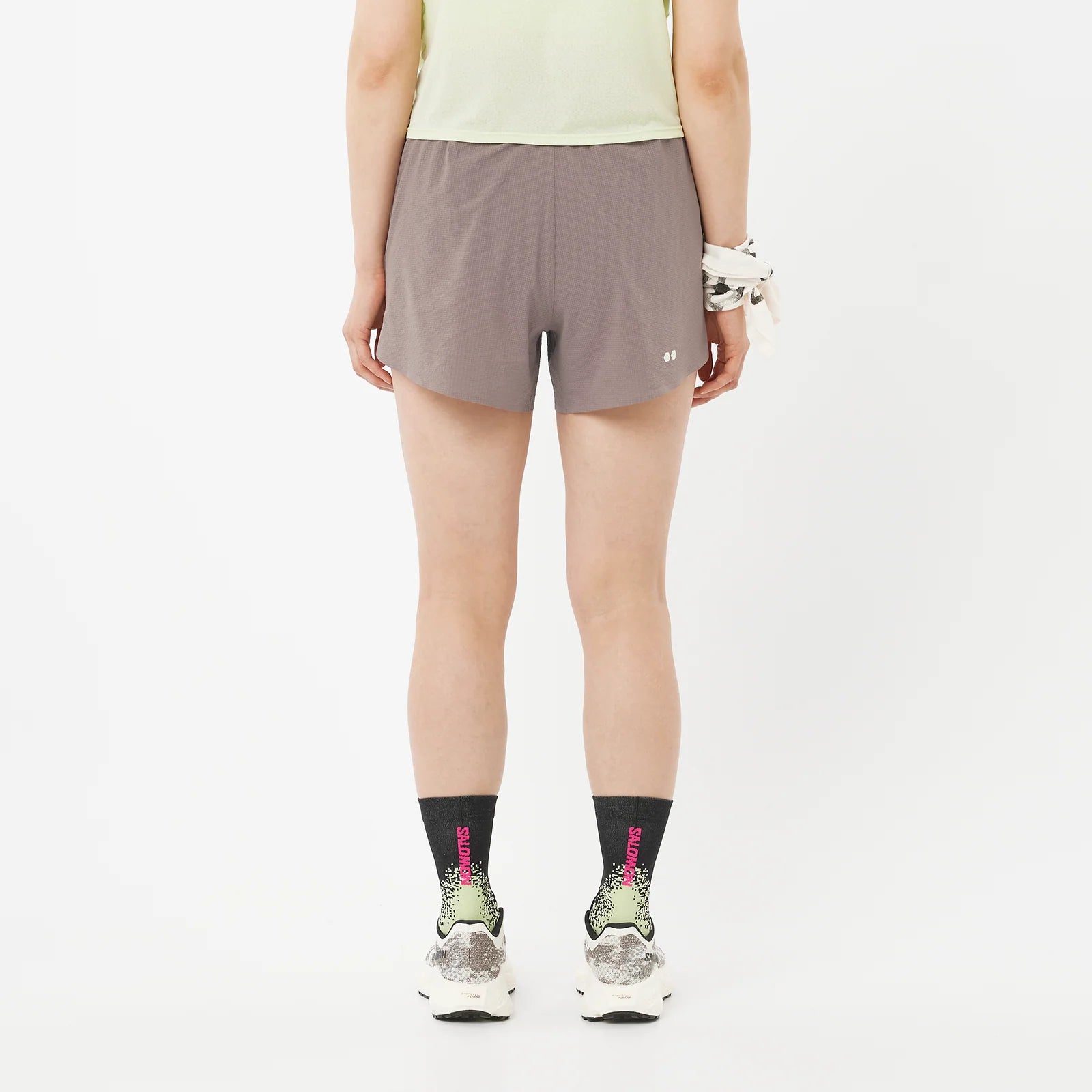 Salomon Women's Sense Aero Stow 4" Shorts