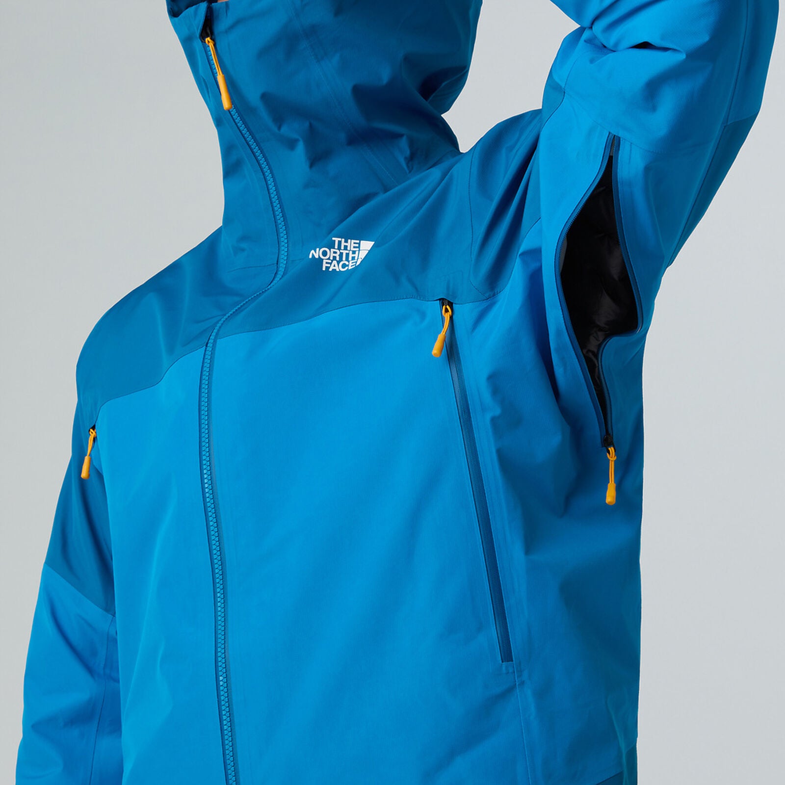 The North Face Mens Jazzi 3L GTX Jacket