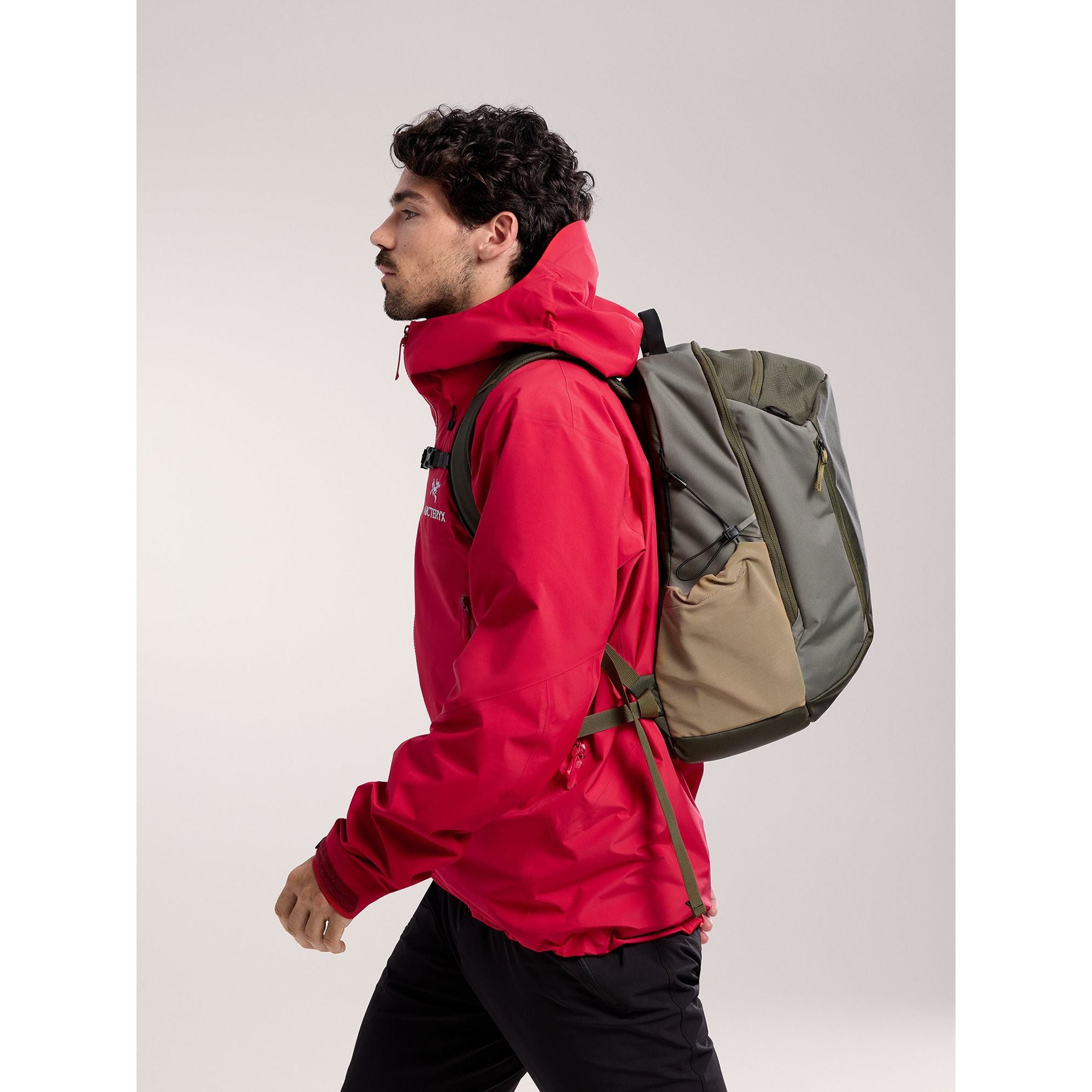 Arc'teryx Mantis 26L Backpack