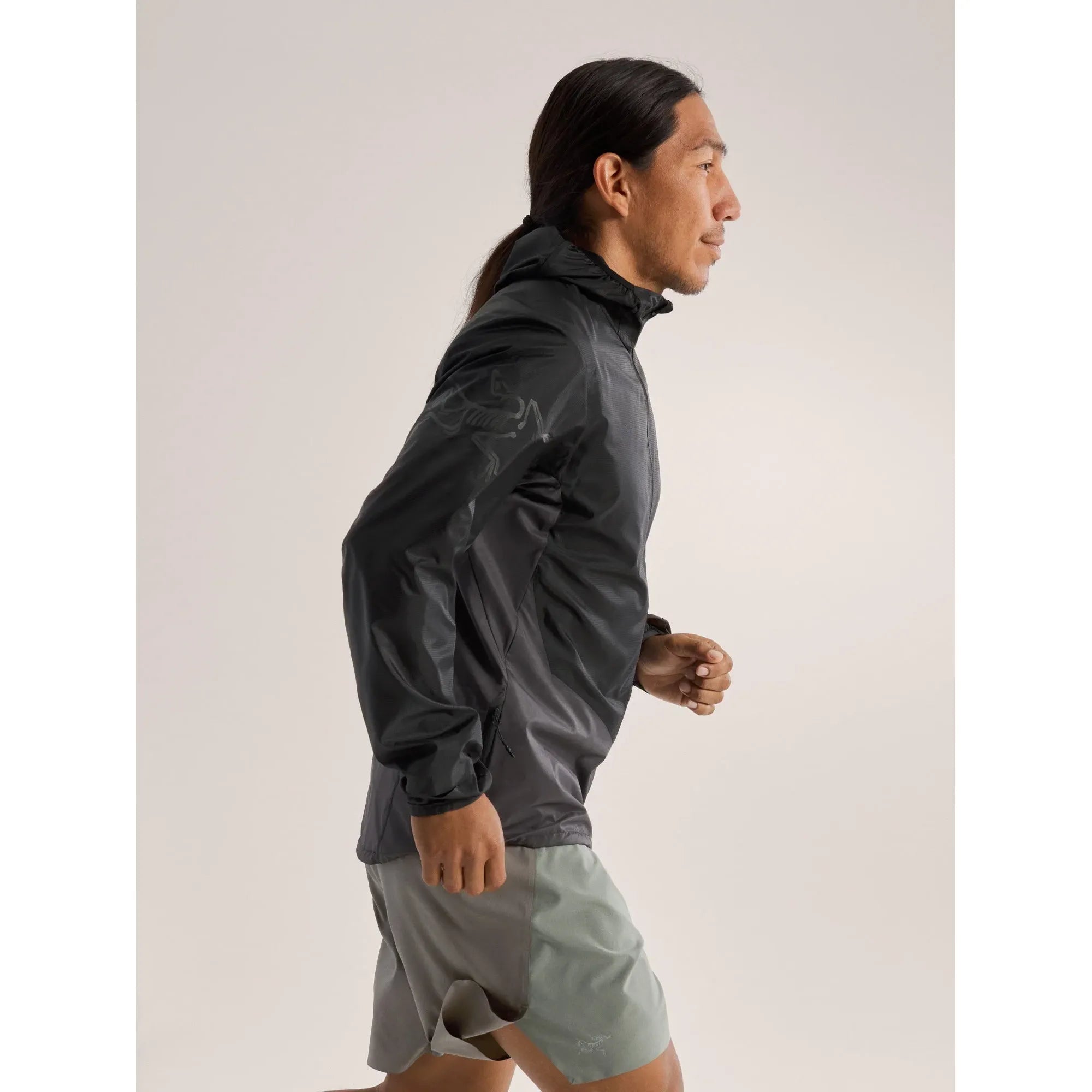 Arc'teryx Men's Norvan Windshell Hoody