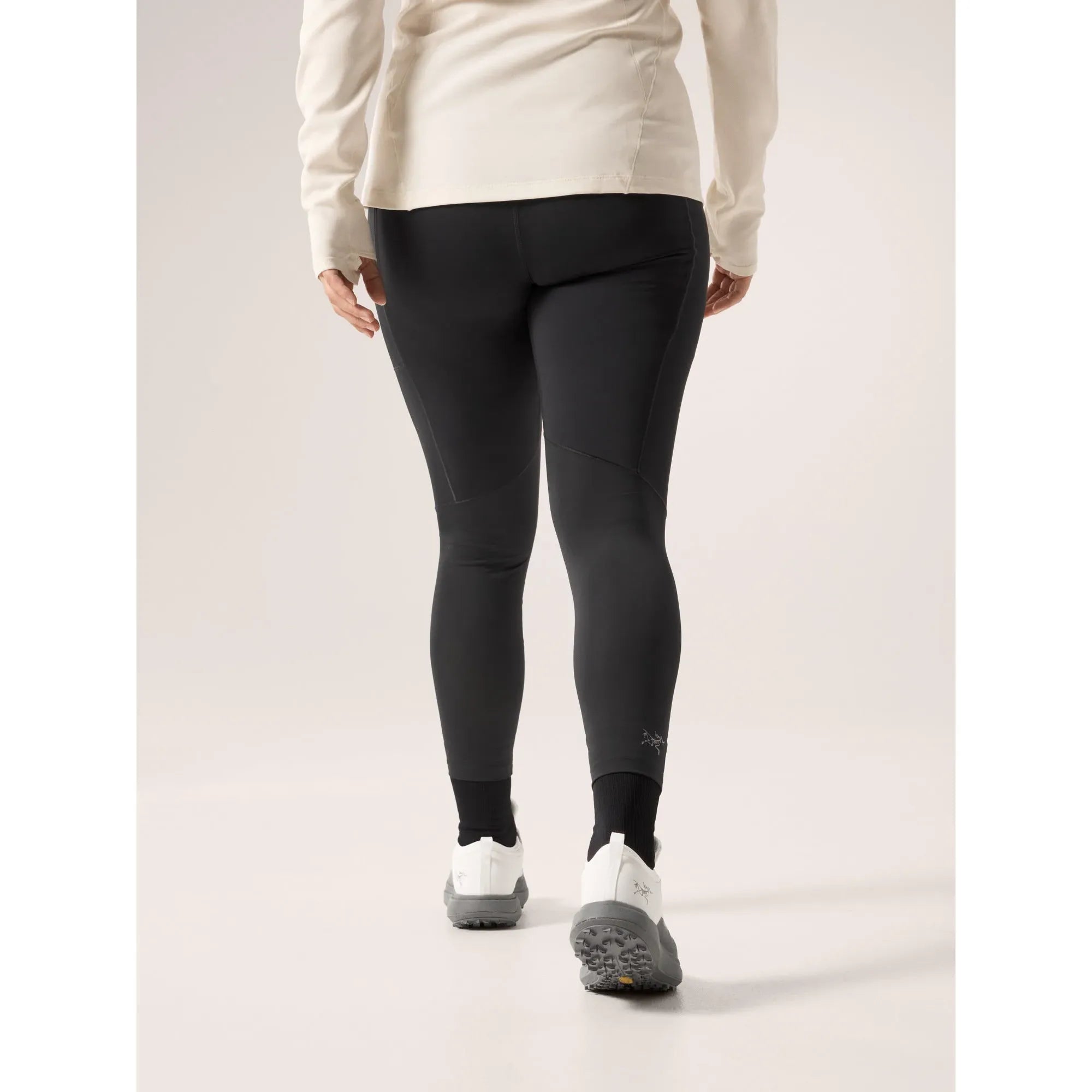 Arc'teryx Women's Essent Warm High-Rise Legging 26"