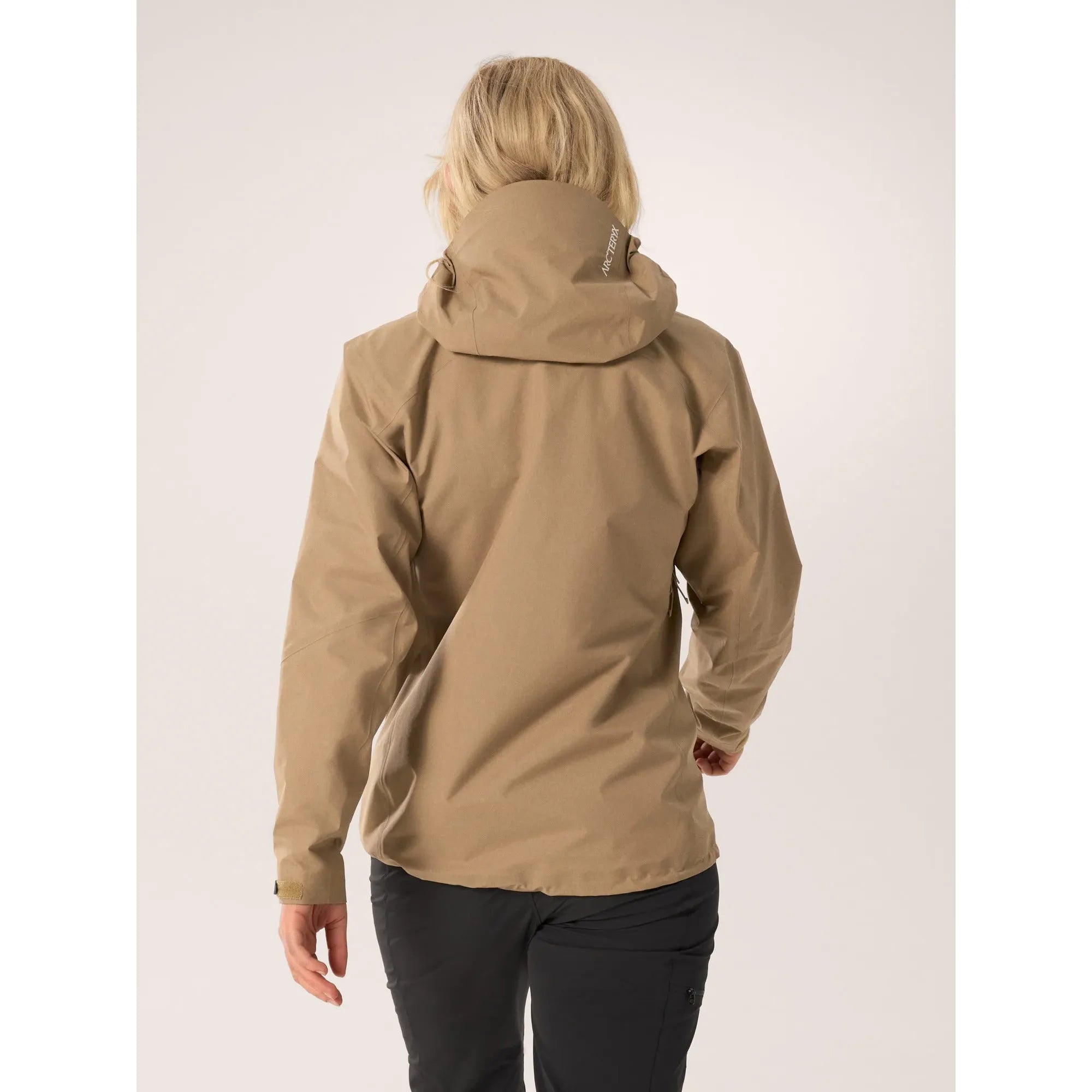 Arc'teryx Women's Beta SL Jacket