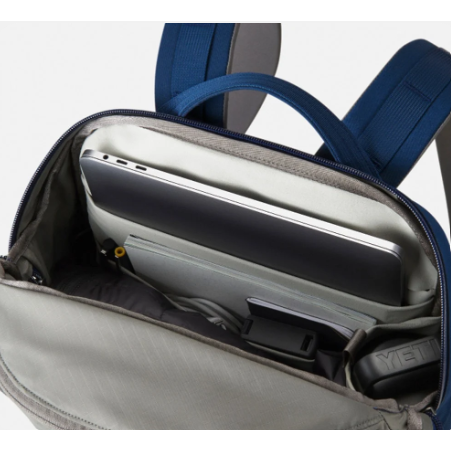Yeti Crossroads 22L Backpack