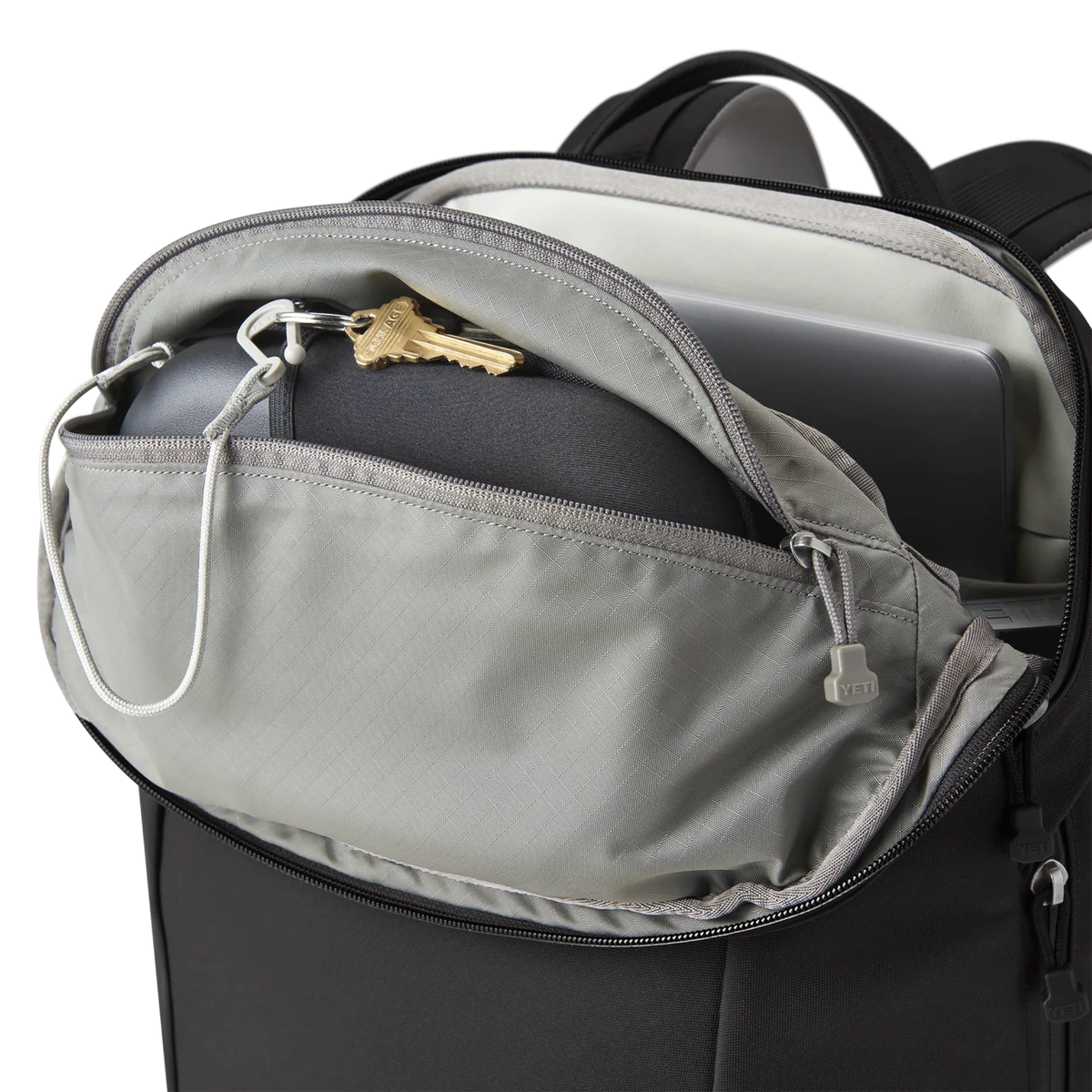 Yeti Crossroads 22L Backpack