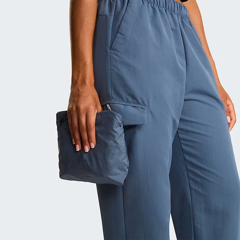 The North Face Women's TNF Easy Wind Jacket