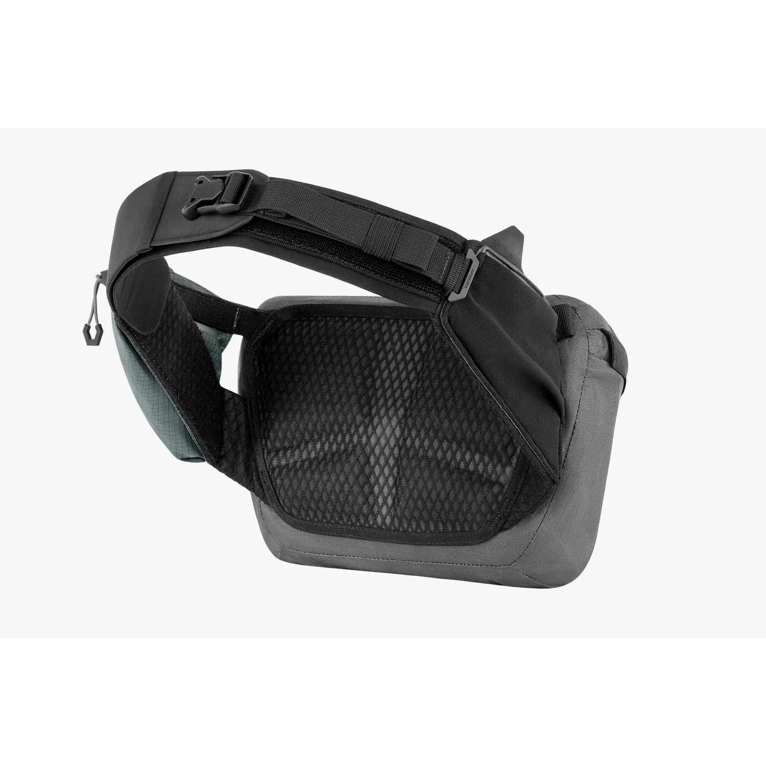 Apidura Backcountry Hip Pack (2.5L)