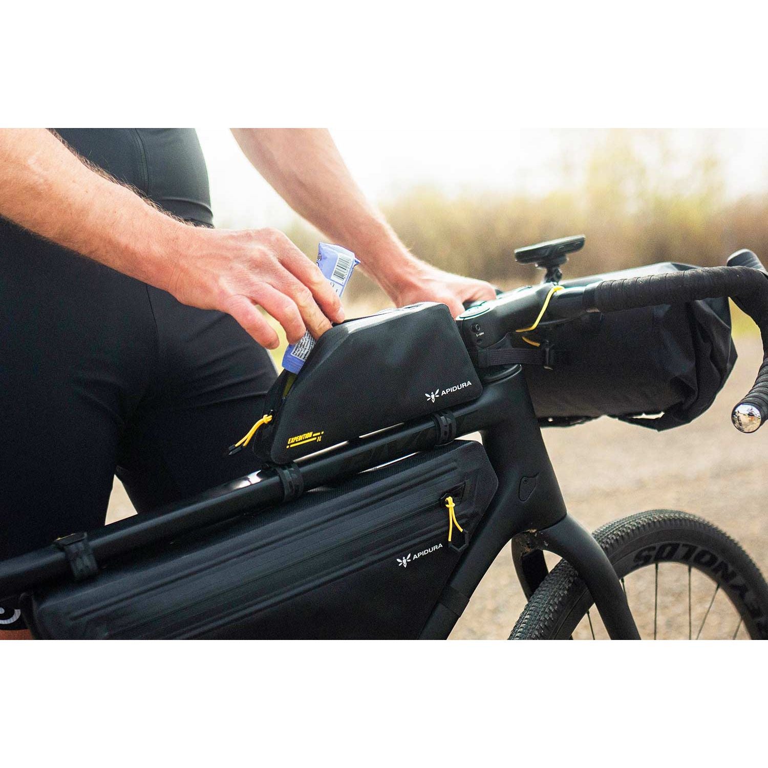 Apidura Expedition Bolt-On Top Tube Pack