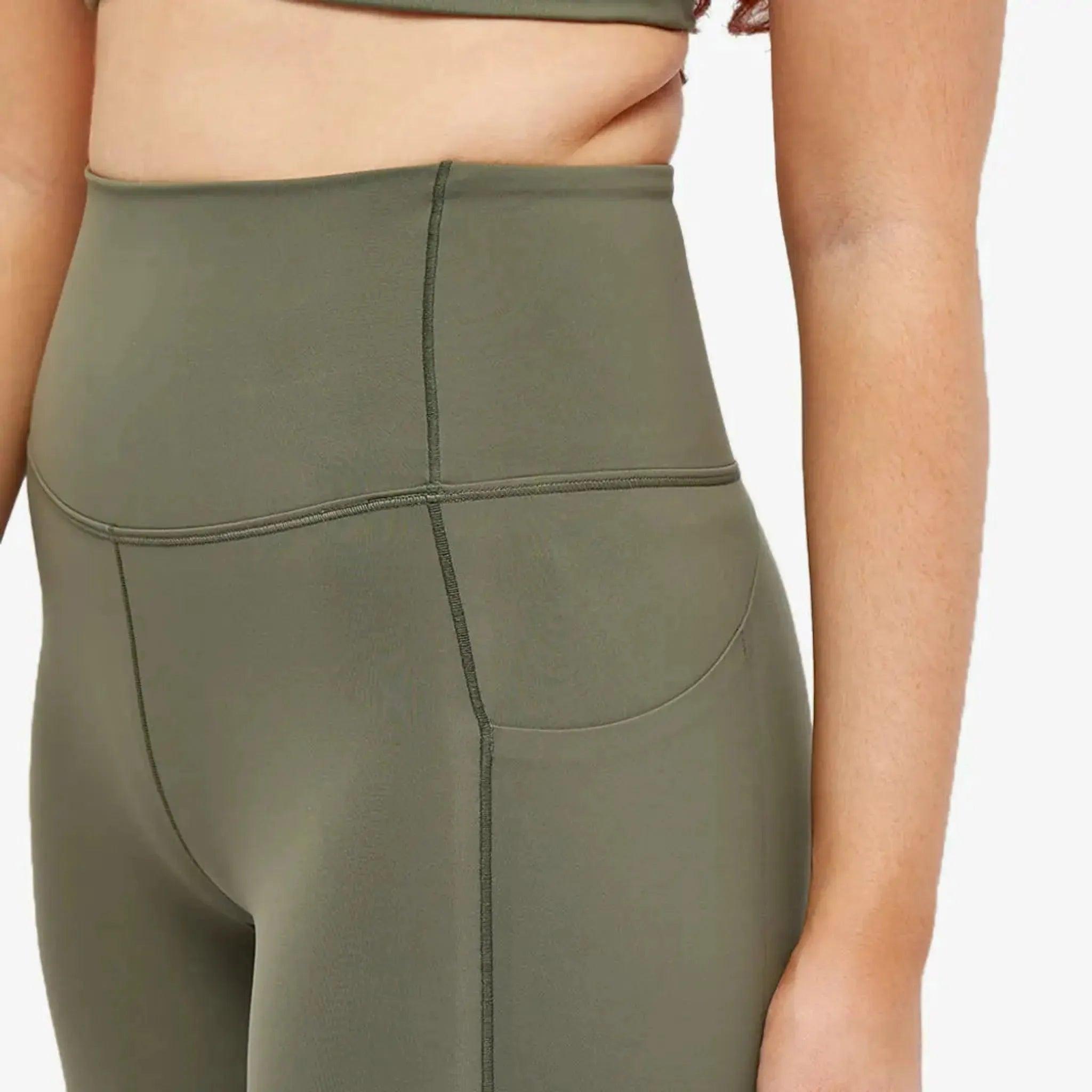 Arc'teryx Womens Essent High Rise Legging 26" <span style="background-color:rgb(246,247,248);color:rgb(28,30,33);"> Leggings </span>