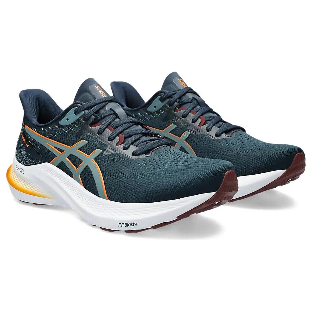 Sport sales 2000 asics