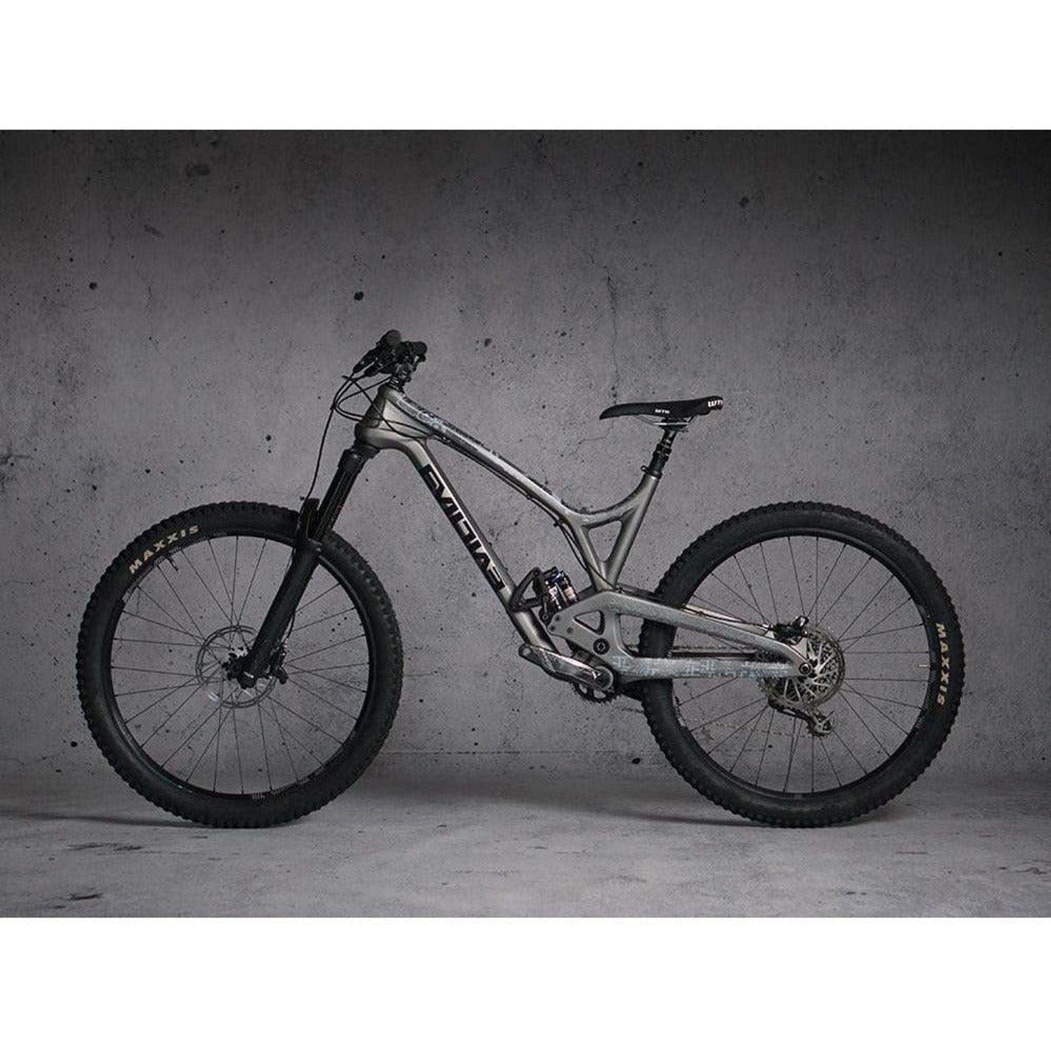 Dyedbro Frame Protection Outside Sports