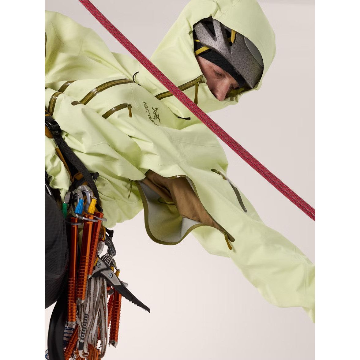 Arc'teryx Men's Alpha SV Jacket