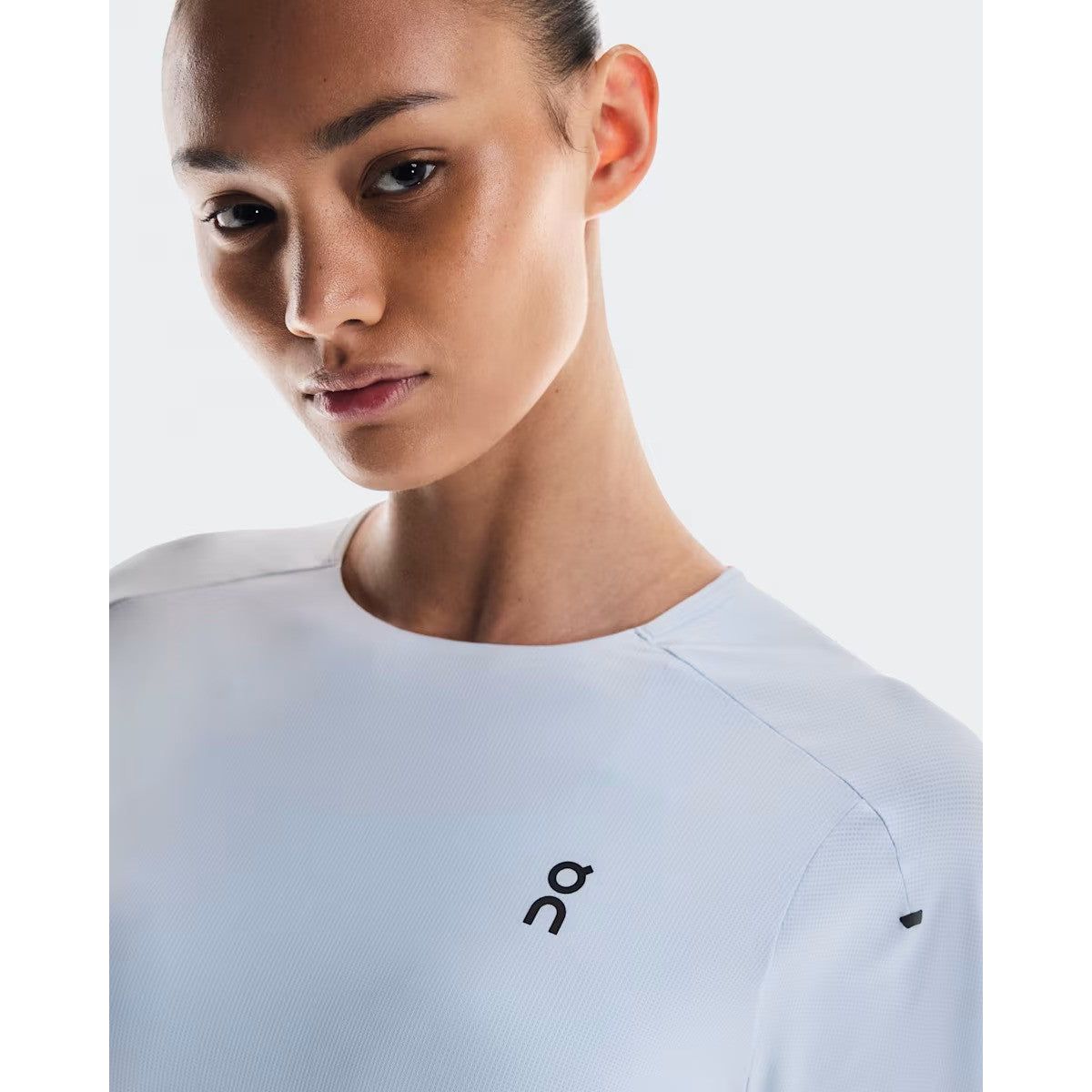 On Running Women's Performance-T