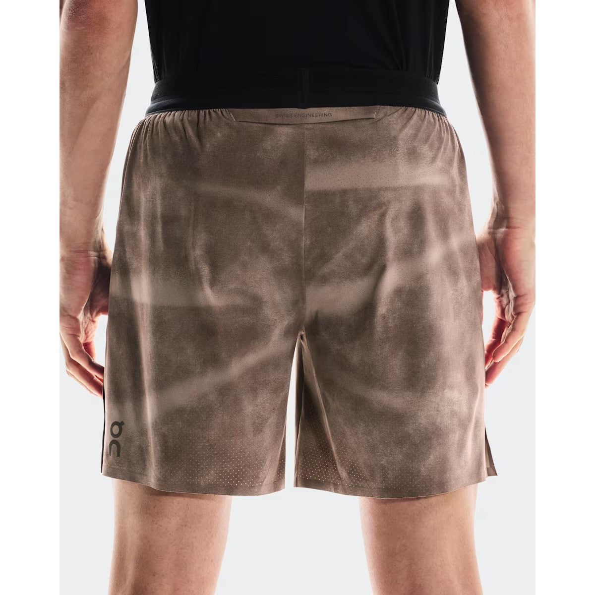On Running Men's 7" Performance Shorts AOP