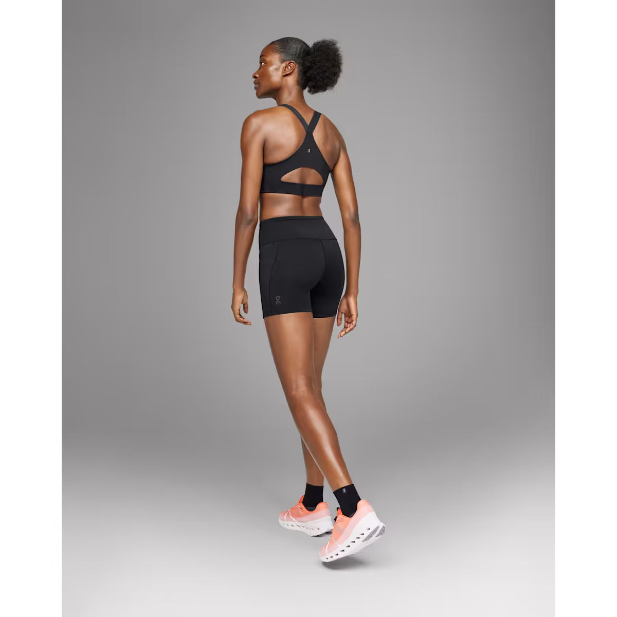 On Running Women's Performance Short Tight