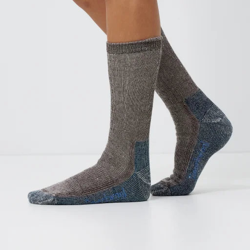 Smartwool Women's Classic Full Cushion Crew Hiking Socks