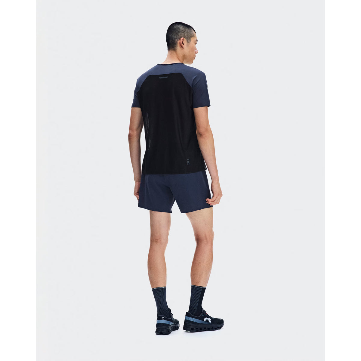 On Running Men's 5" Core Shorts