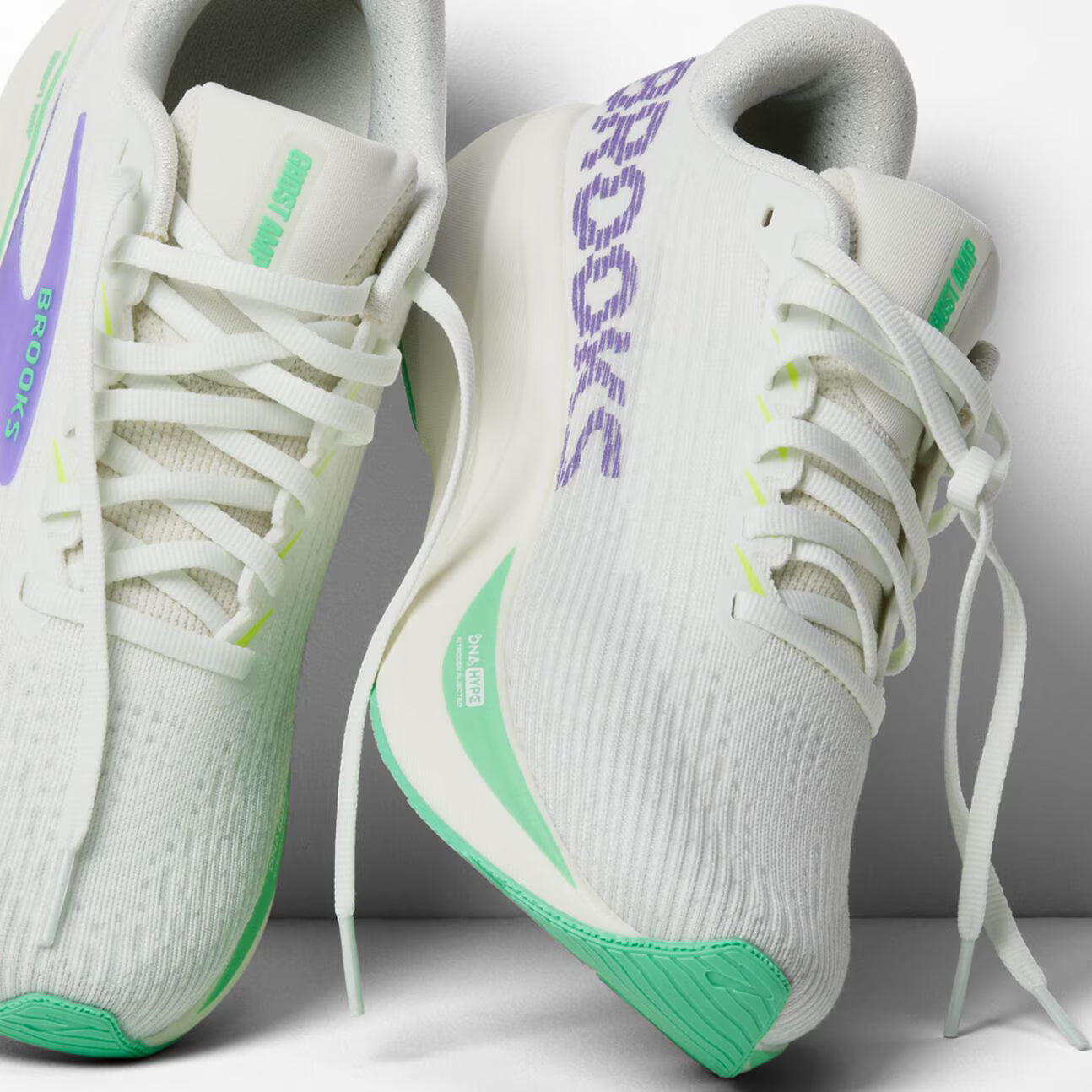 Brooks Women's Ghost AMP (B) Running Shoes