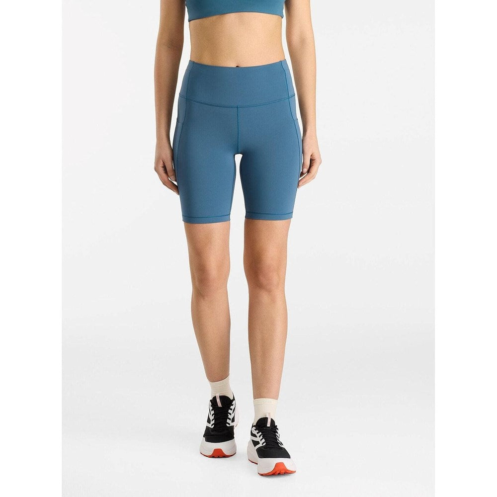 Arc'teryx  Women's Essent High-Rise Short 8"