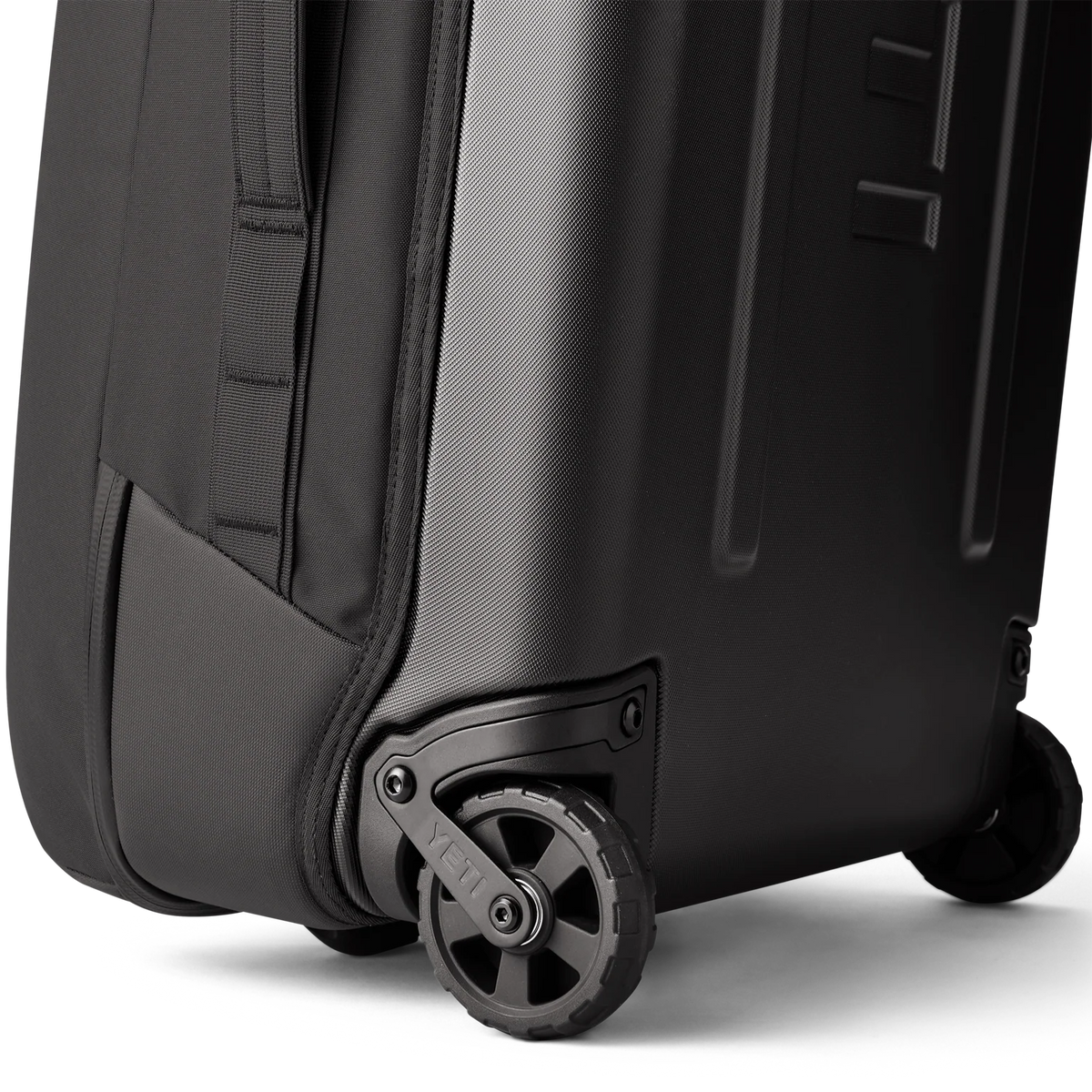 Yeti Crossroads 73L/29" Wheeled Luggage