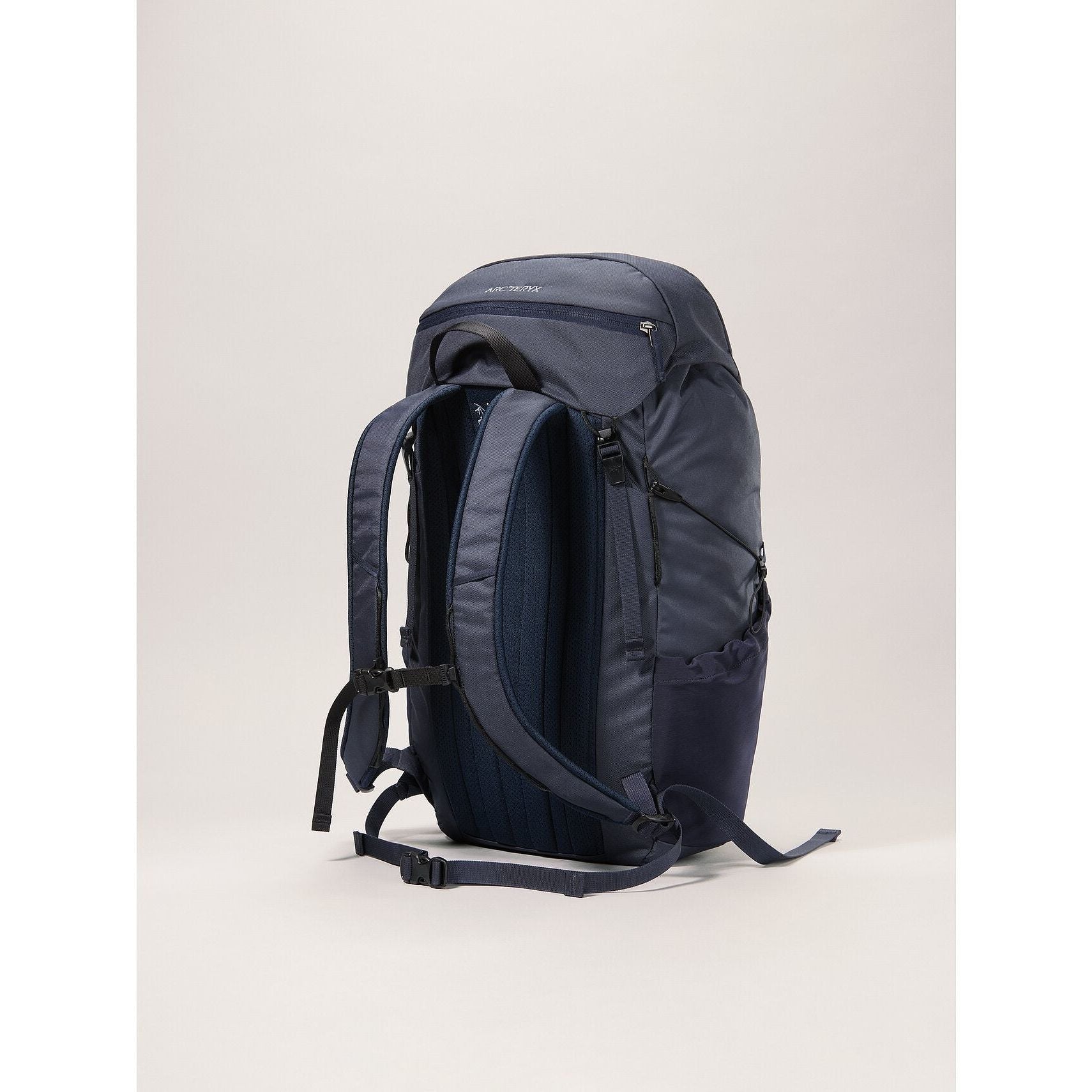 Arc'teryx Mantis 30L Backpack
