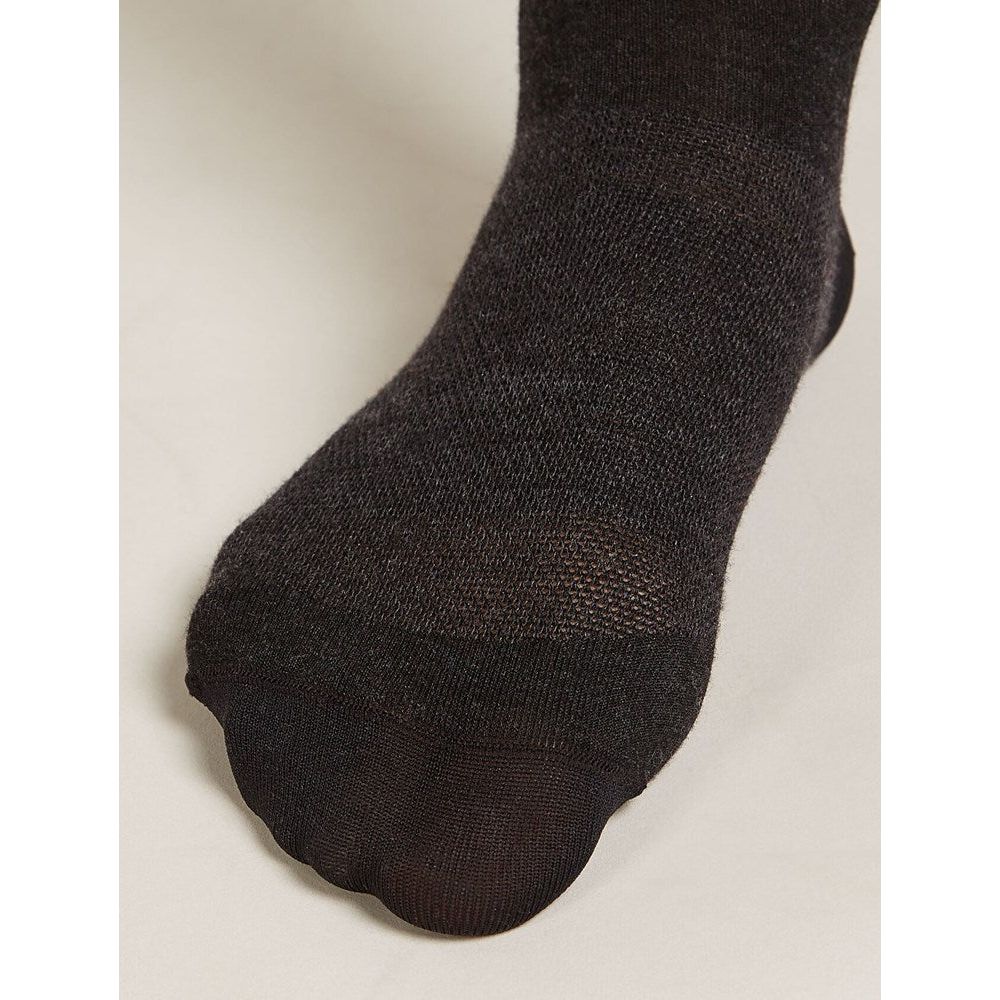 Icebreaker Women's Merino Snow Liner Over The Calf Socks