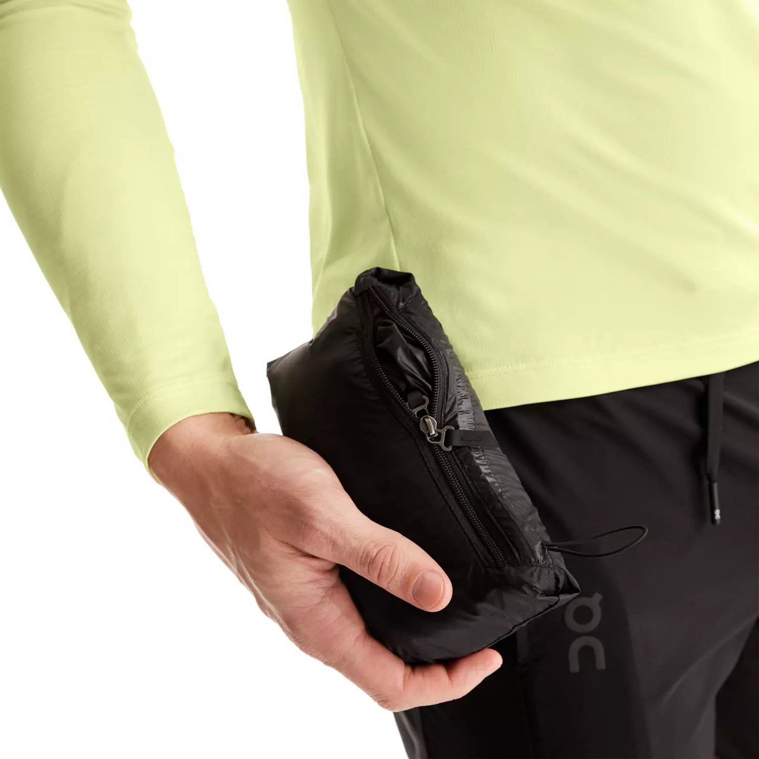 On Running Men's Weather Vest