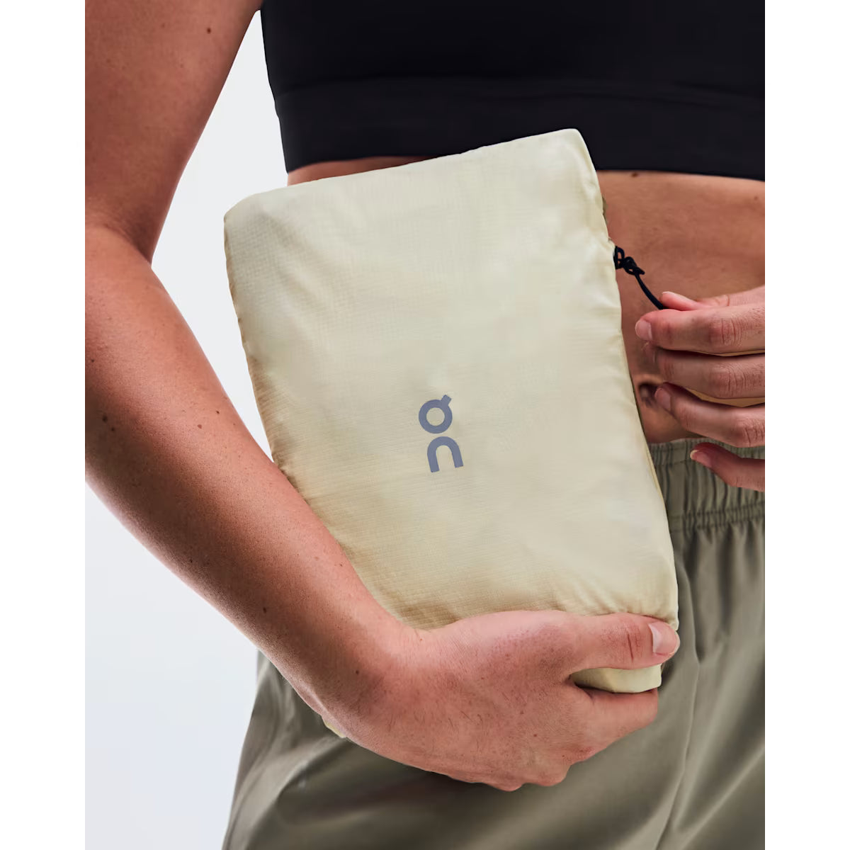 On Running Women's Core Jacket
