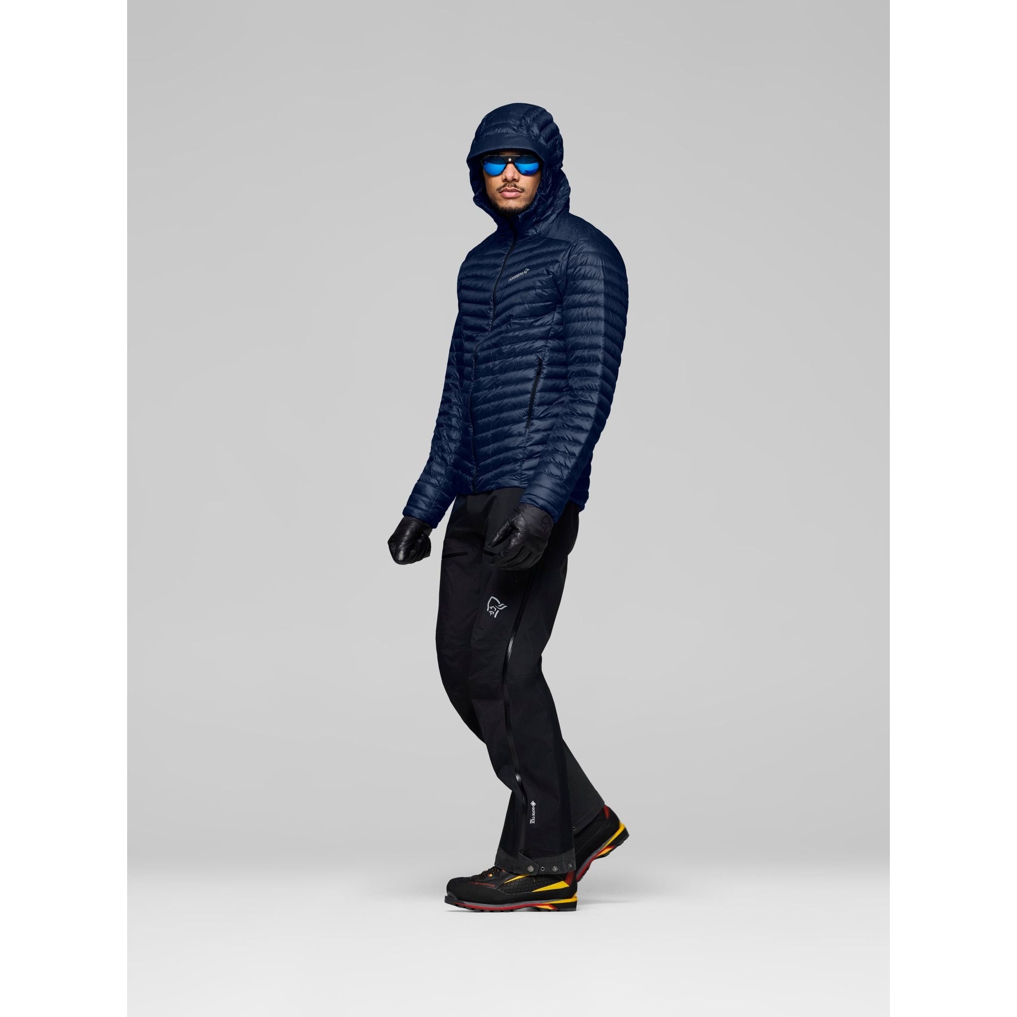 Norrona Men's Trollveggen Superlight Down800 Hood