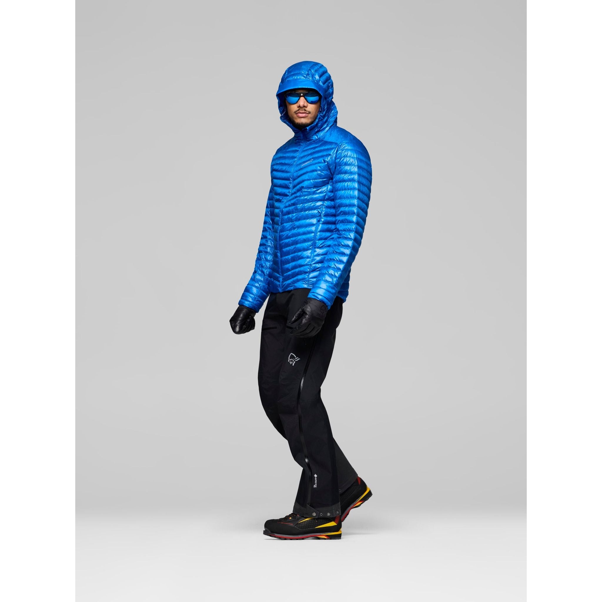 Norrona Men's Trollveggen Superlight Down800 Hood
