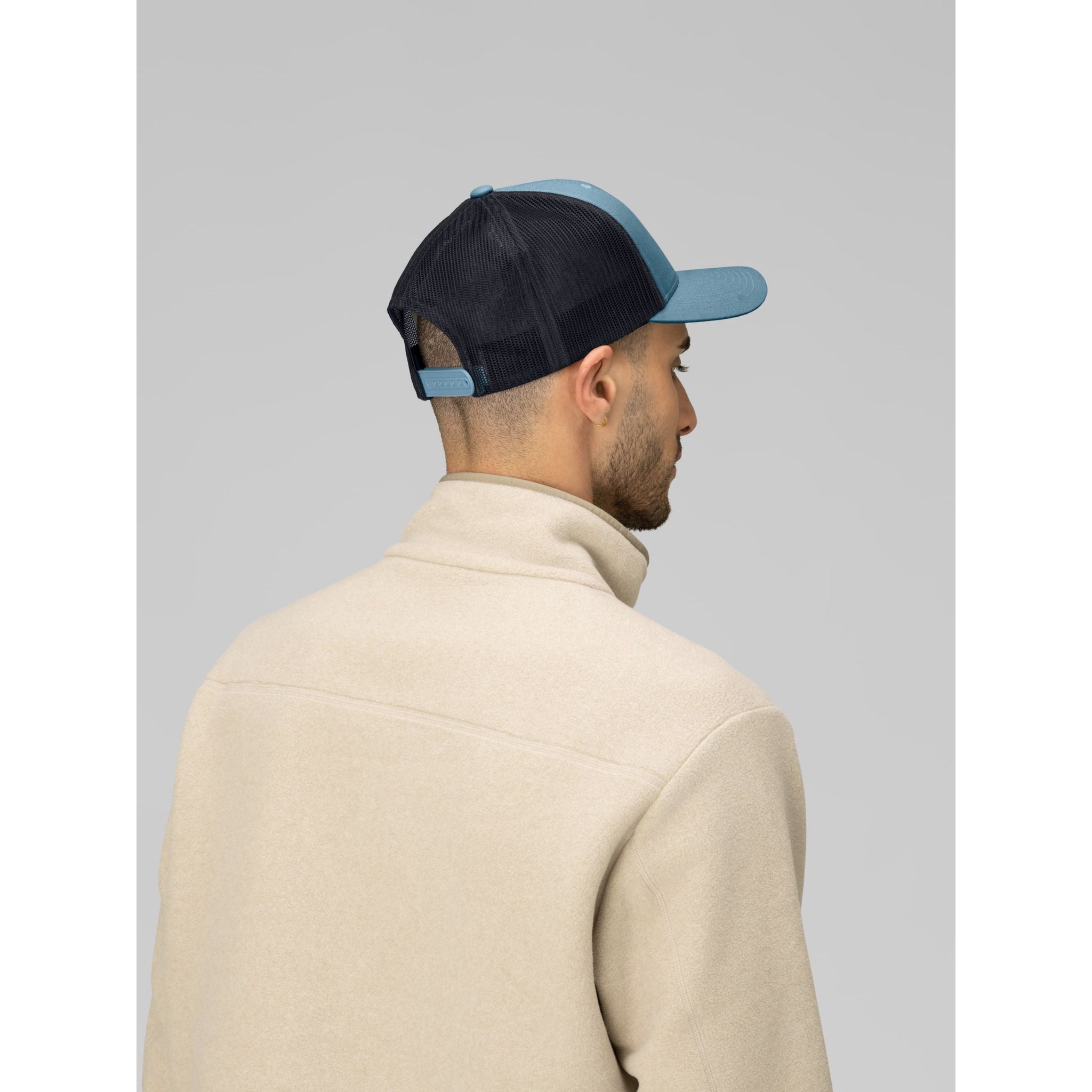 Norrona /29 snap back trucker mesh Cap