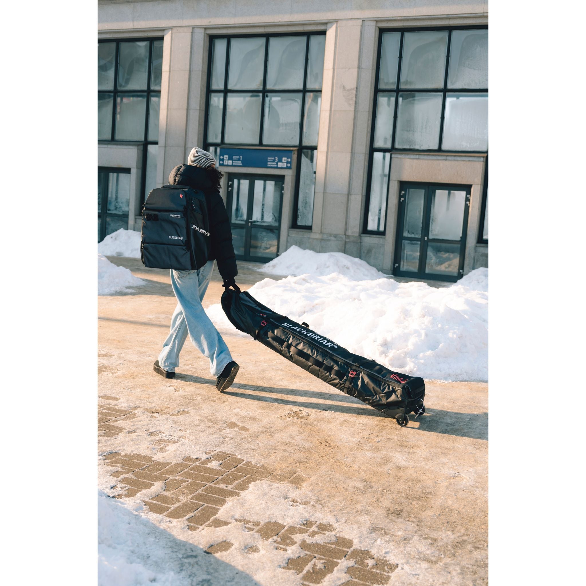 Blackbriar Range X Wide Wheel Ski/Snowboard Bag