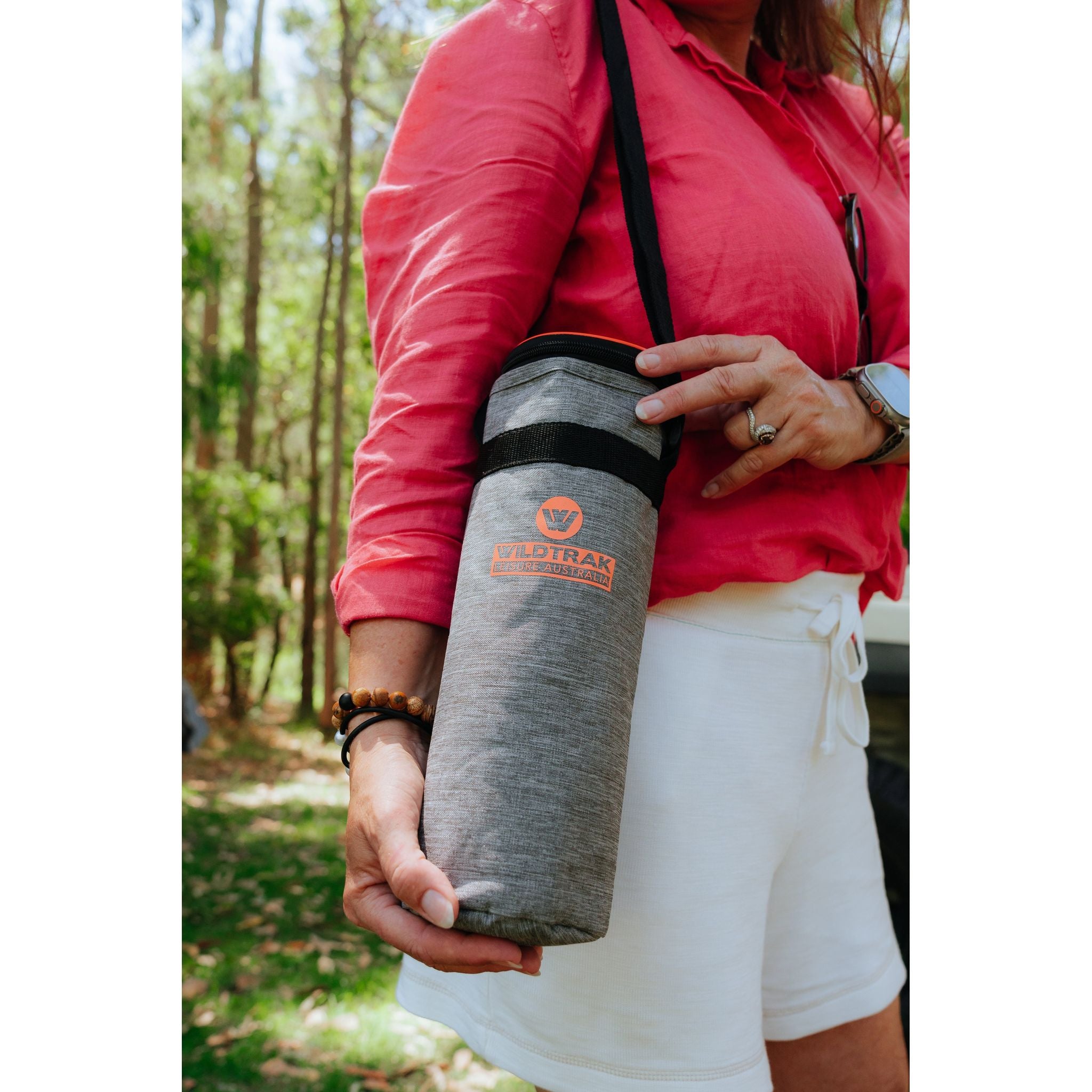 Wildtrak 1.5l Camping 32x10cm Dia Wine Cooler Bag