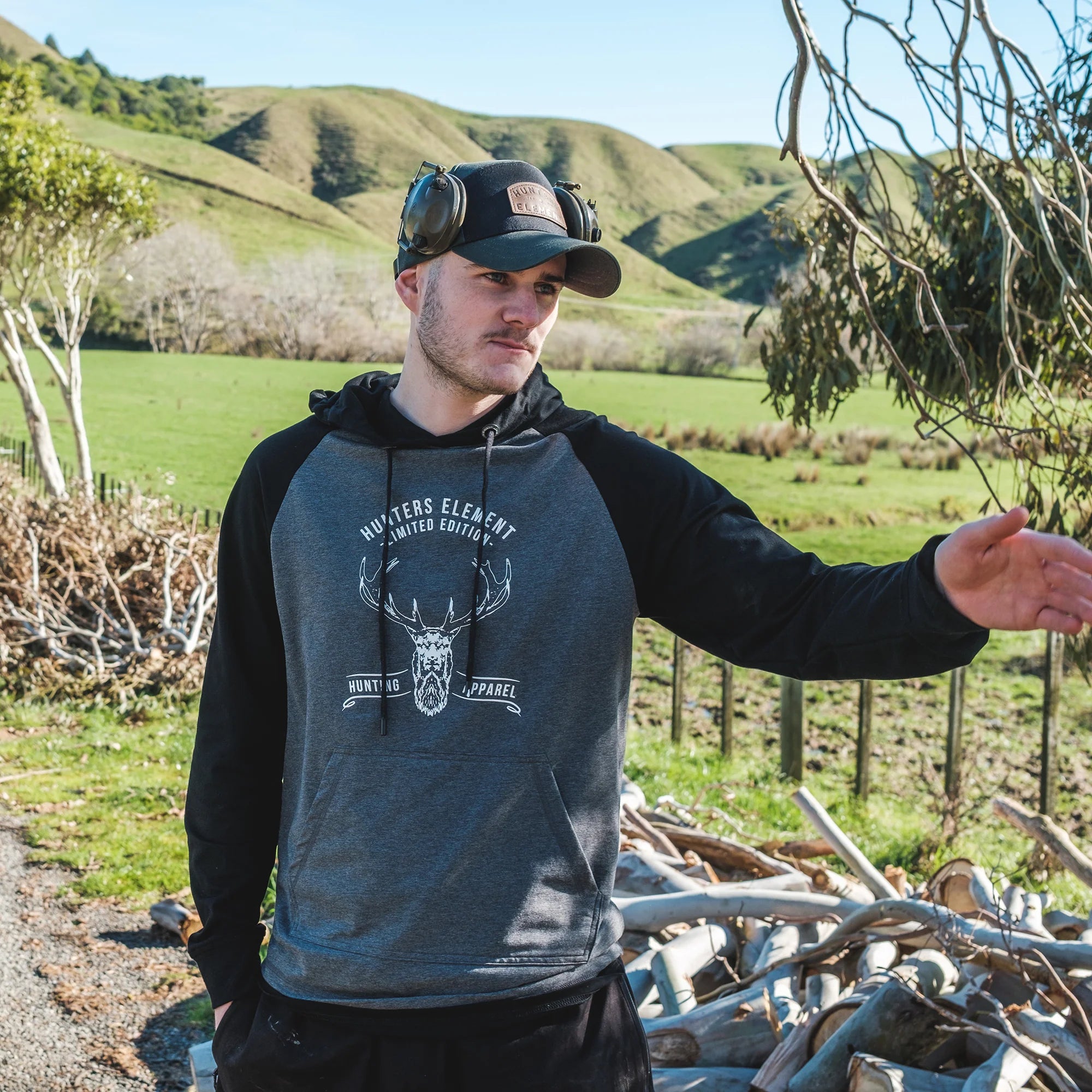 Hunters Element Crest Cap